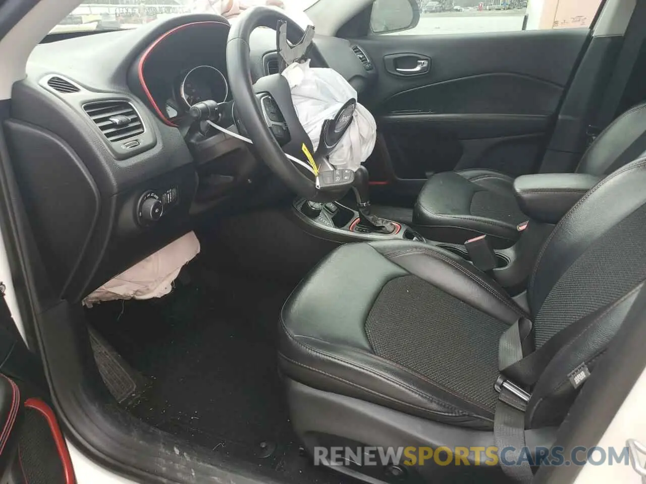7 Photograph of a damaged car 3C4NJDDB5KT599022 JEEP COMPASS 2019