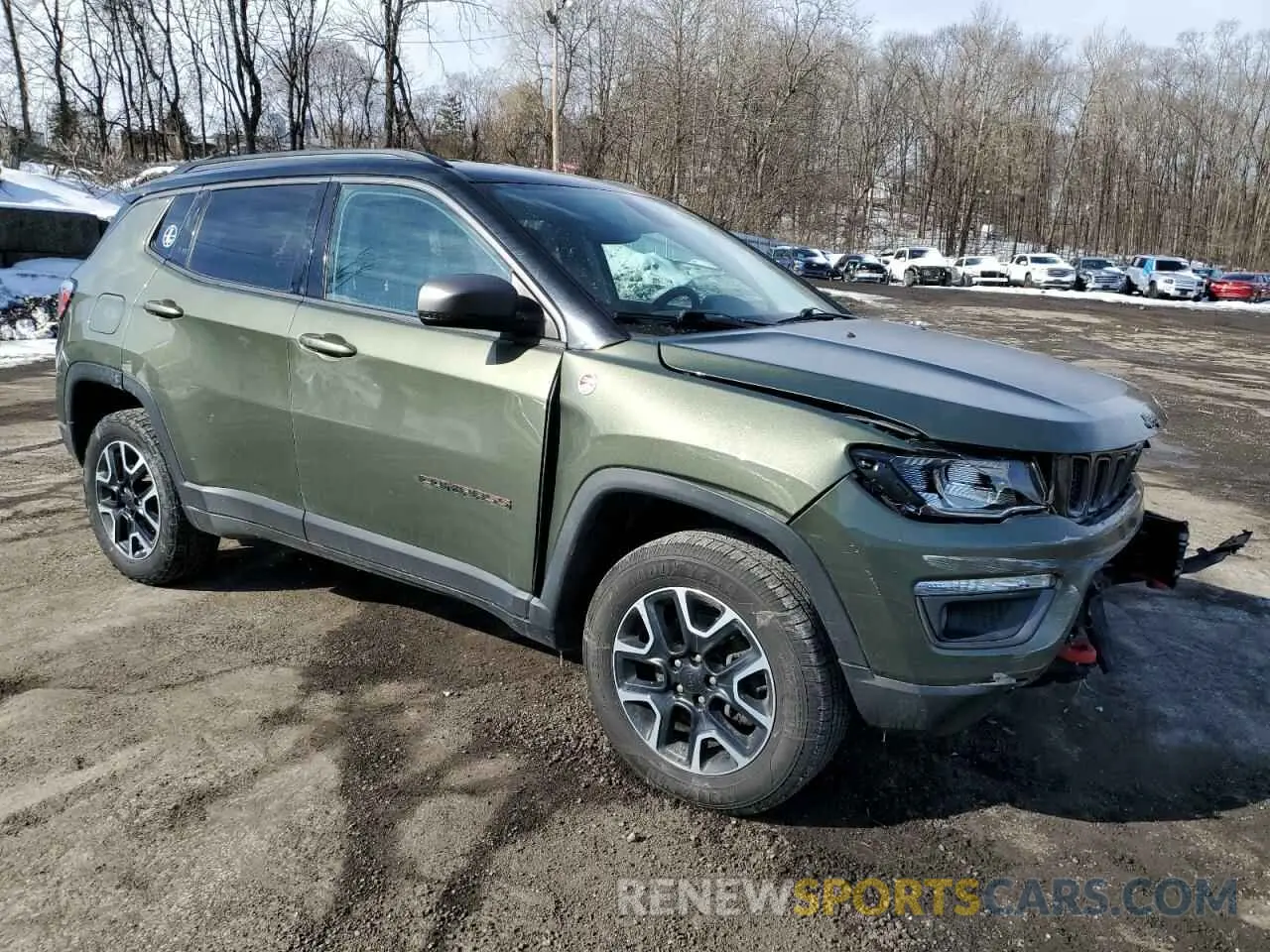 4 Photograph of a damaged car 3C4NJDDB5KT799866 JEEP COMPASS 2019