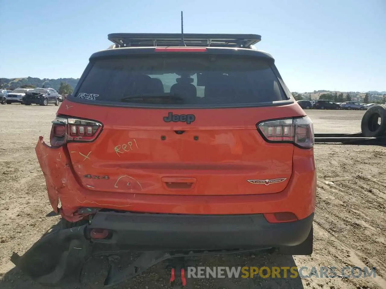 6 Photograph of a damaged car 3C4NJDDB7KT795995 JEEP COMPASS 2019