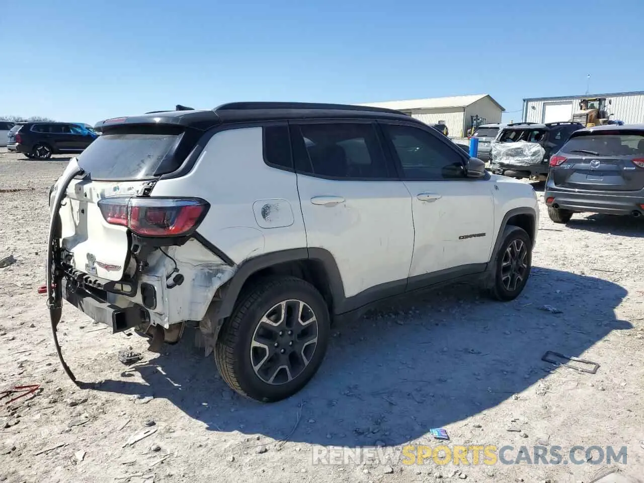 3 Photograph of a damaged car 3C4NJDDB8KT721453 JEEP COMPASS 2019