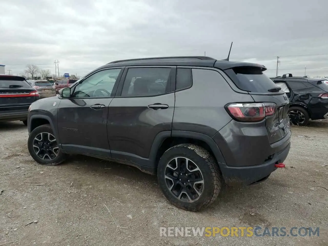 2 Photograph of a damaged car 3C4NJDDB9KT627601 JEEP COMPASS 2019