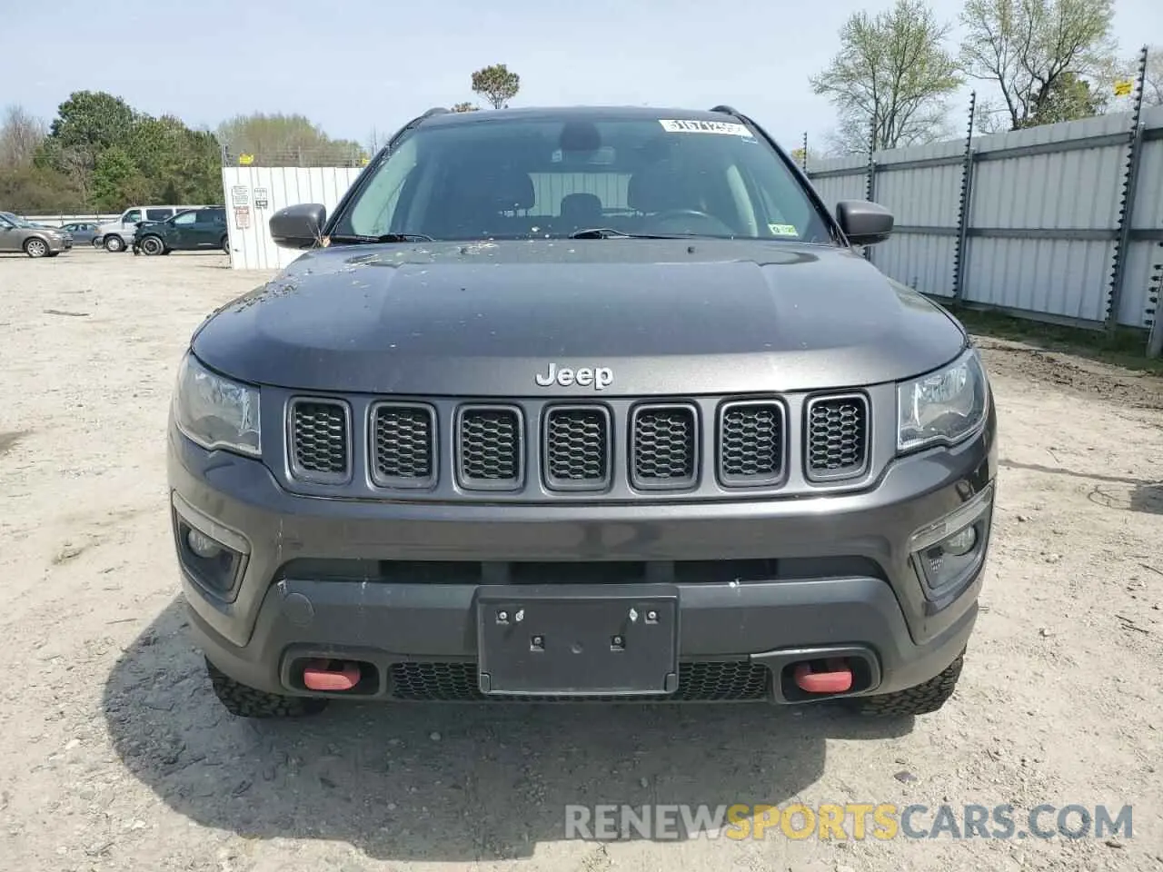 5 Photograph of a damaged car 3C4NJDDB9KT668729 JEEP COMPASS 2019