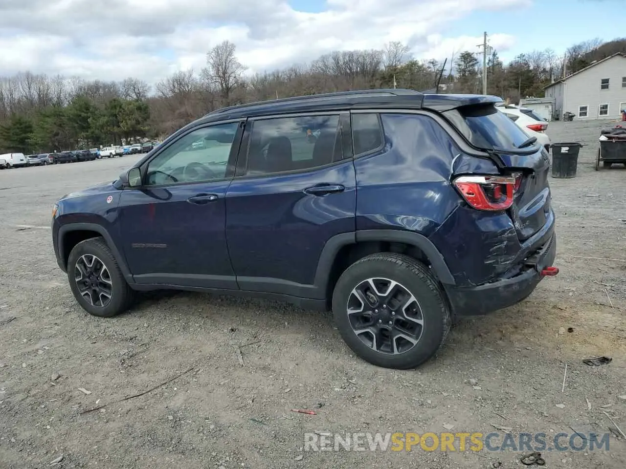 2 Photograph of a damaged car 3C4NJDDB9KT790278 JEEP COMPASS 2019