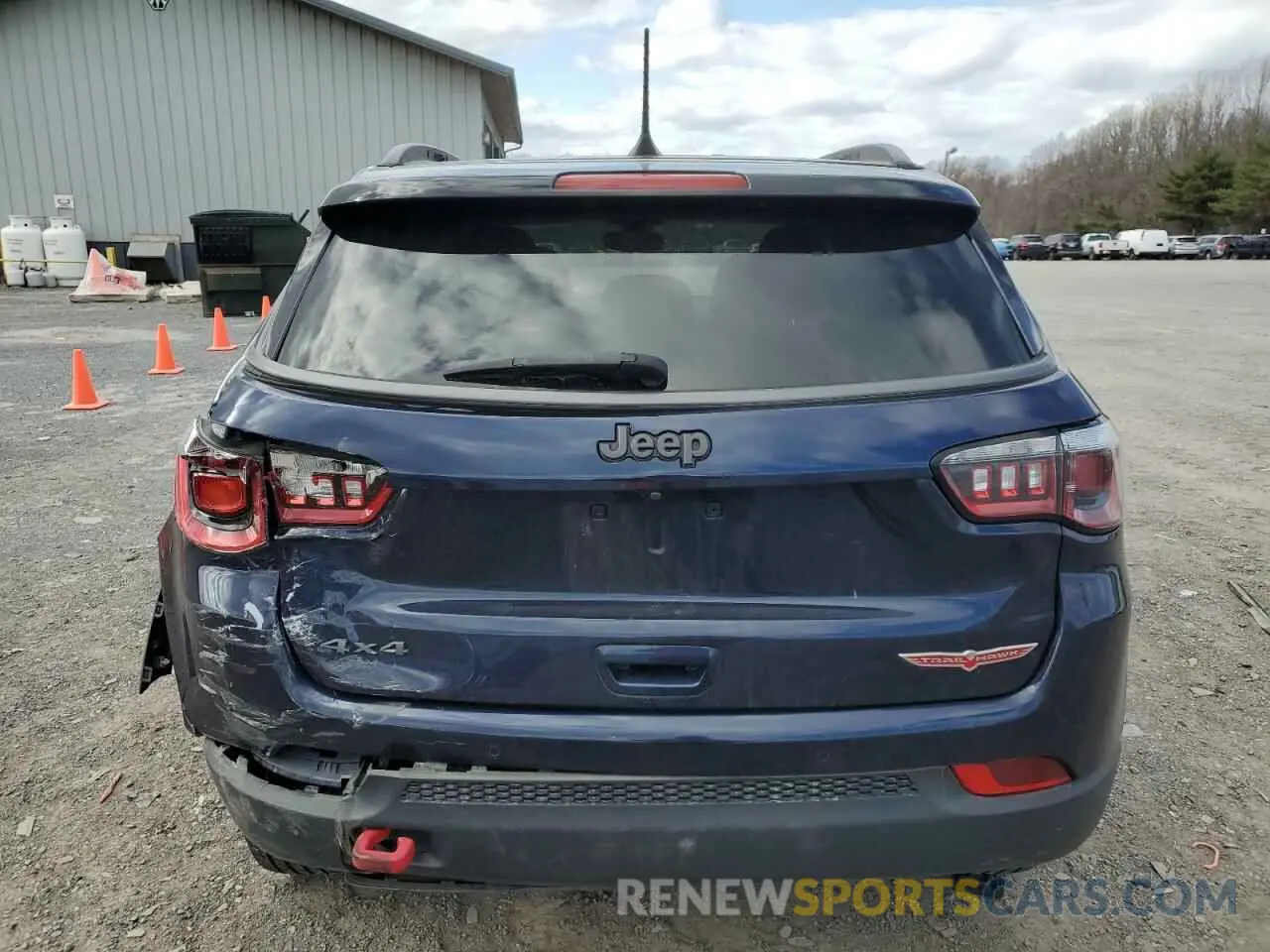 6 Photograph of a damaged car 3C4NJDDB9KT790278 JEEP COMPASS 2019