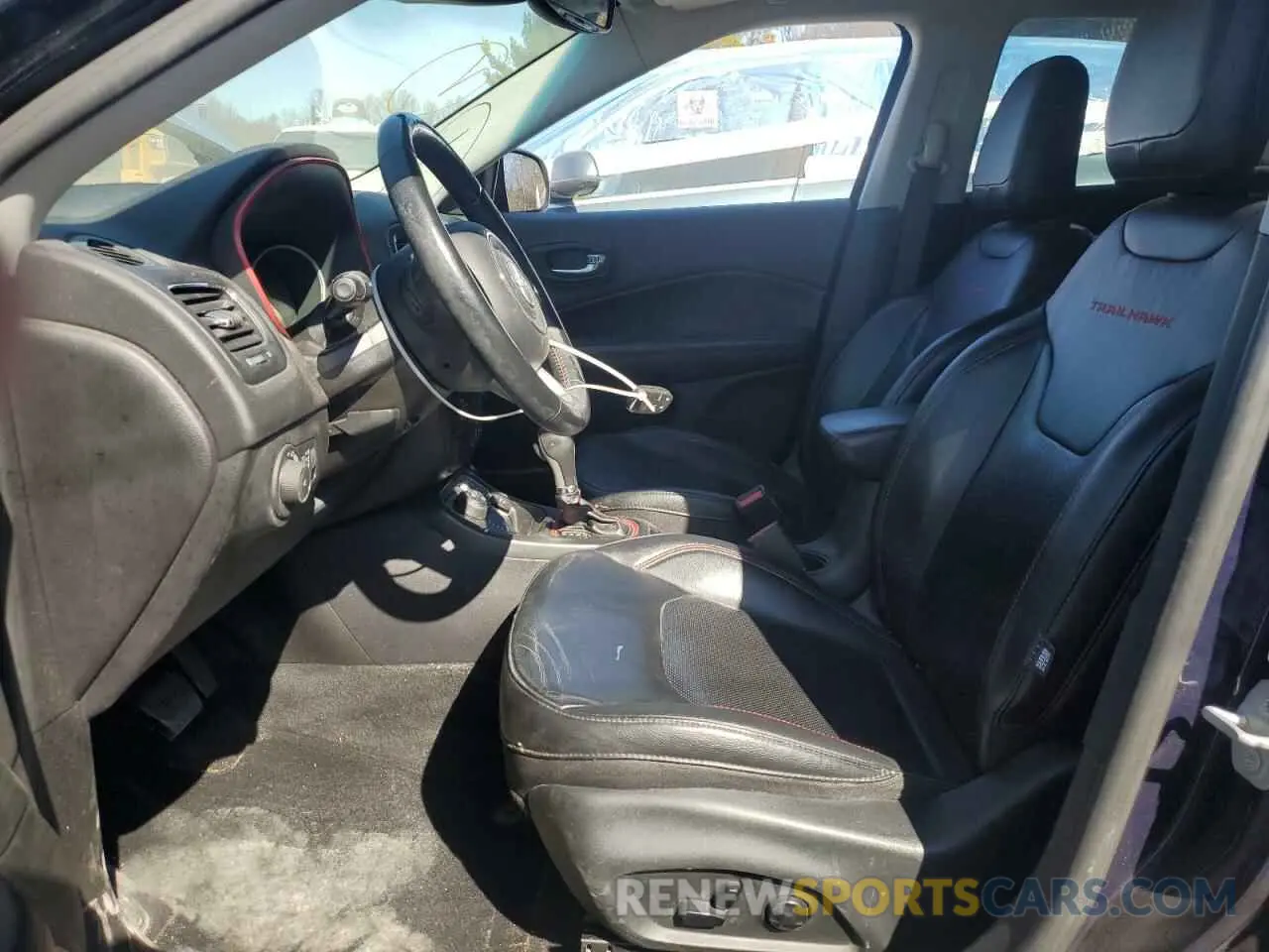 7 Photograph of a damaged car 3C4NJDDB9KT790278 JEEP COMPASS 2019