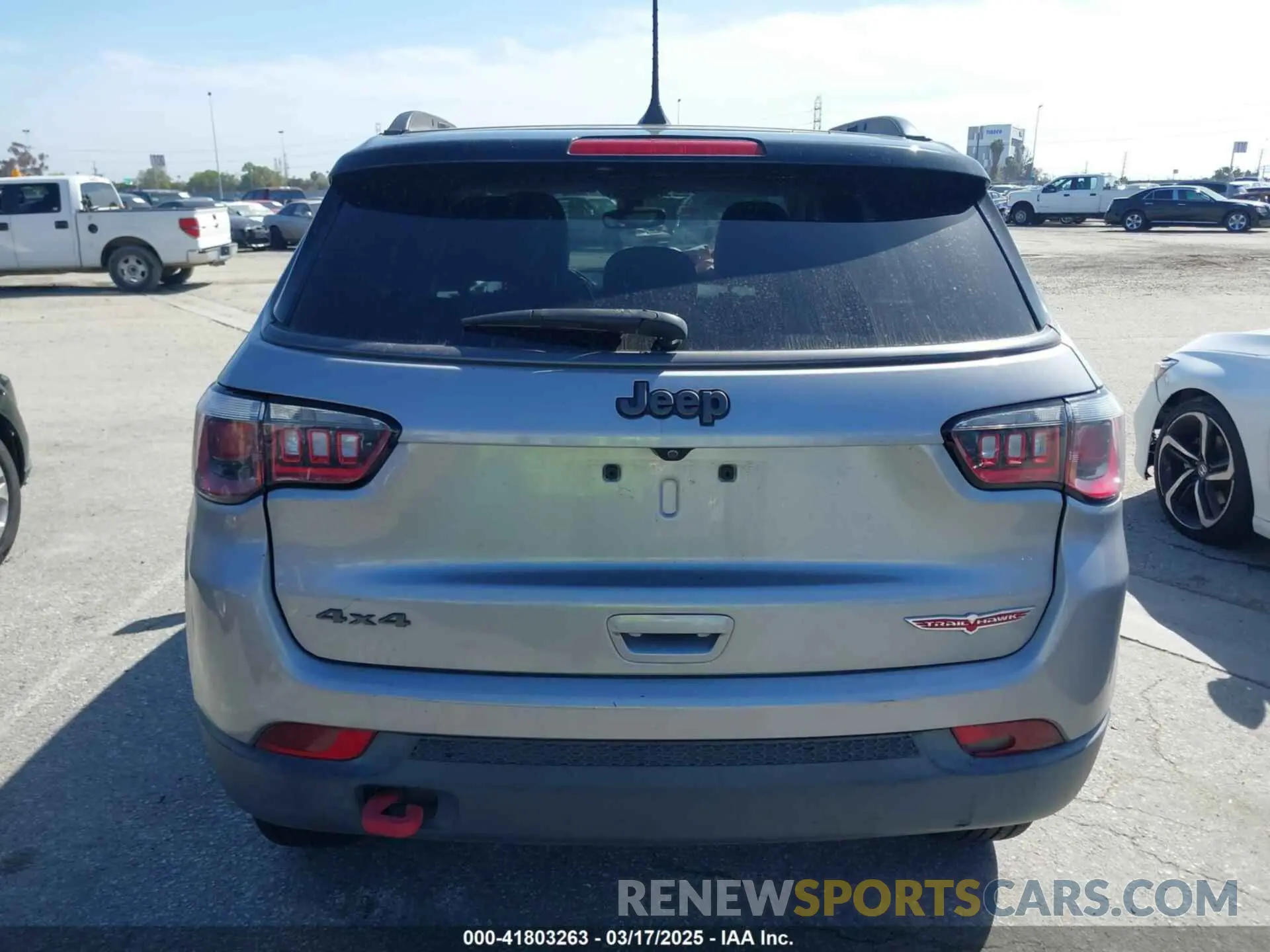 16 Photograph of a damaged car 3C4NJDDBXKT627350 JEEP COMPASS 2019