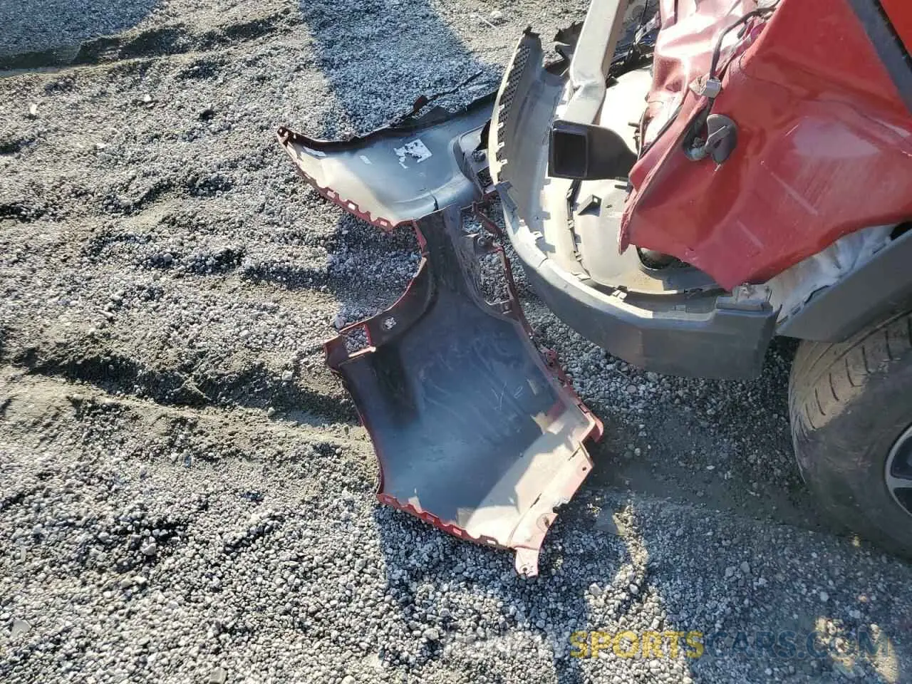 13 Photograph of a damaged car 3C4NJDDBXKT665810 JEEP COMPASS 2019