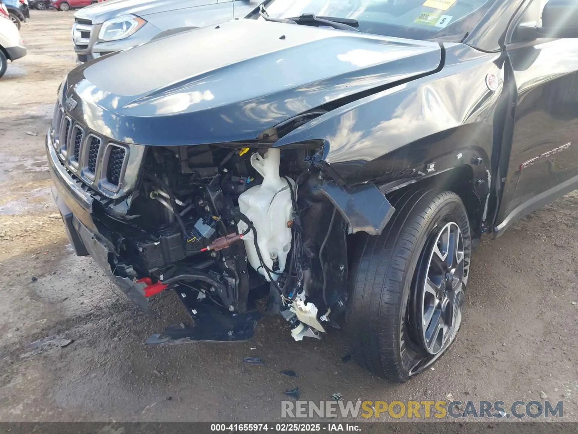 6 Photograph of a damaged car 3C4NJDDBXKT671364 JEEP COMPASS 2019