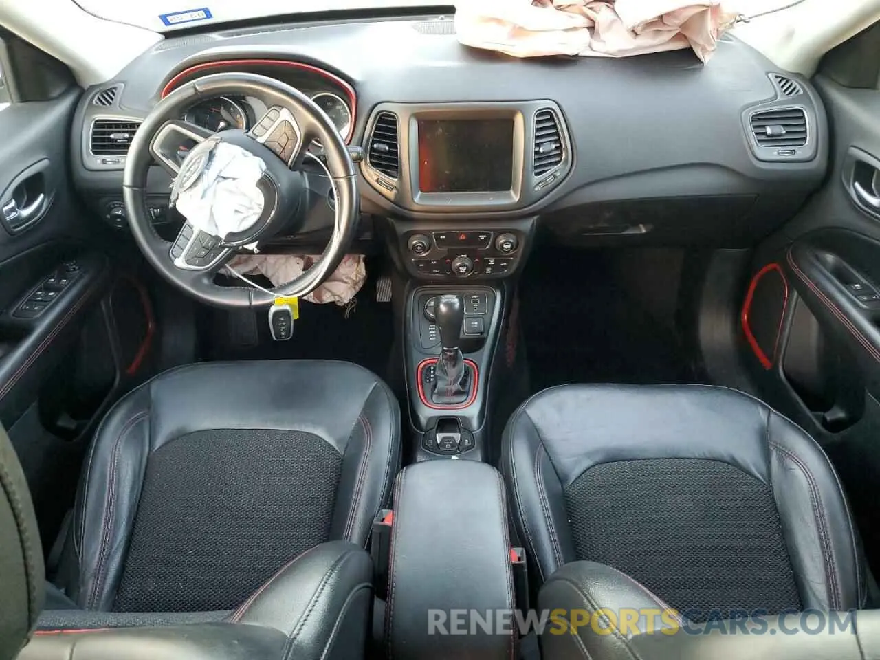 8 Photograph of a damaged car 3C4NJDDBXKT722037 JEEP COMPASS 2019