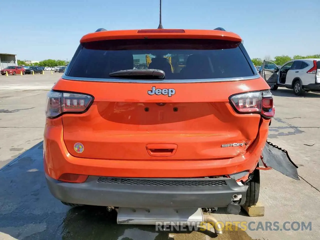 6 Photograph of a damaged car 3C4NJCAB3LT253177 JEEP COMPASS 2020