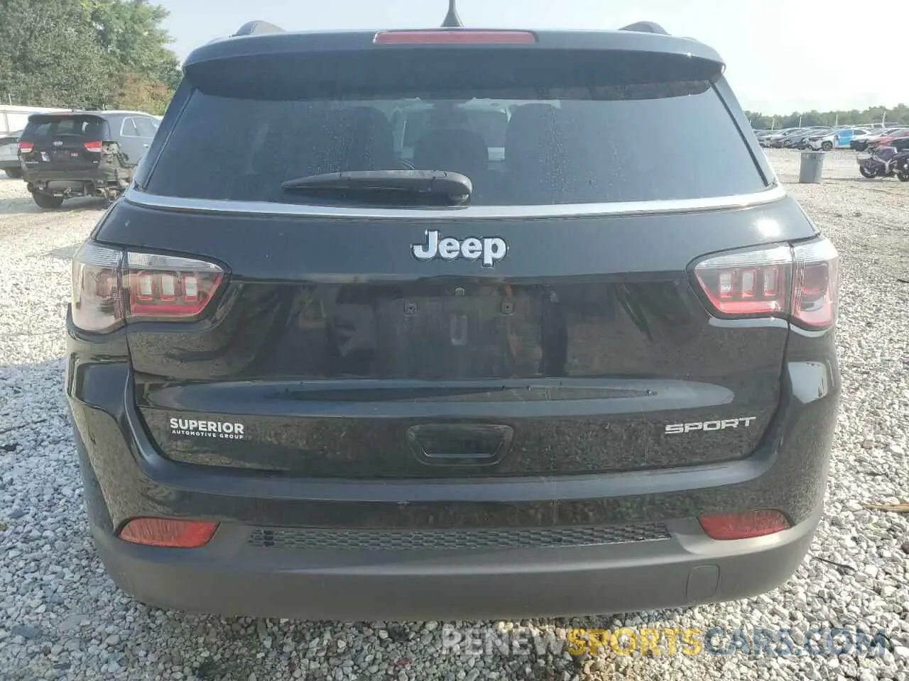 6 Photograph of a damaged car 3C4NJCAB6LT257742 JEEP COMPASS 2020