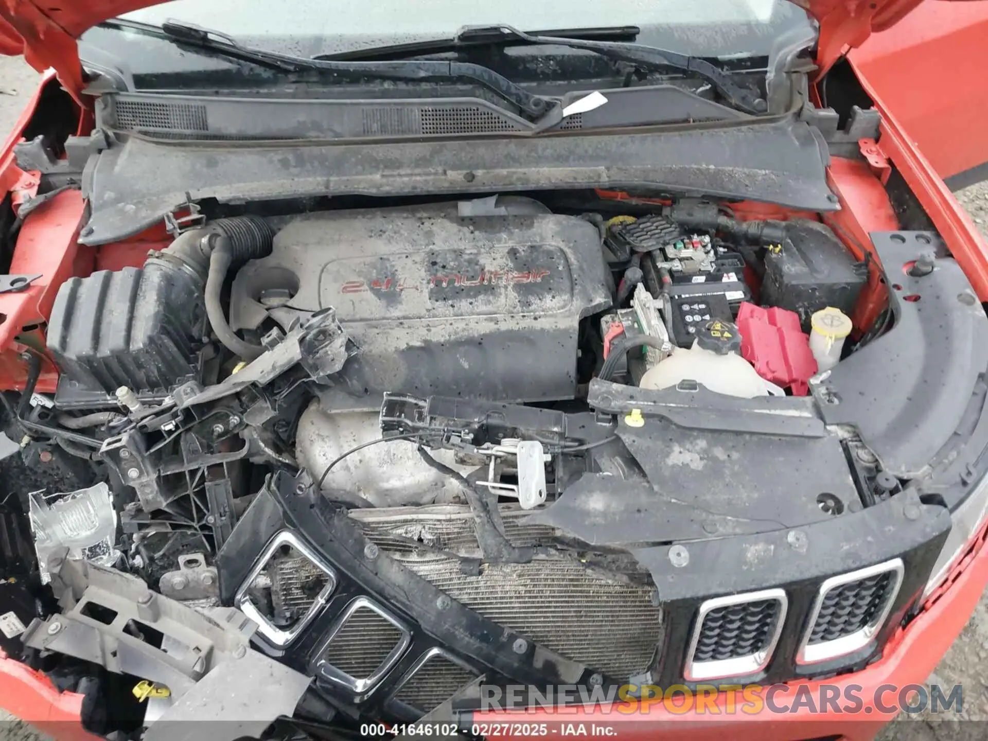 10 Photograph of a damaged car 3C4NJCAB8LT252994 JEEP COMPASS 2020