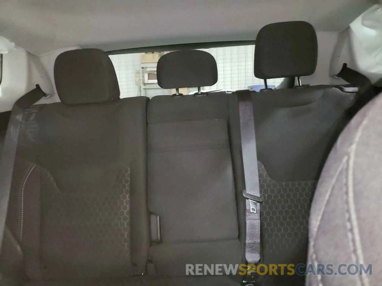 10 Photograph of a damaged car 3C4NJCAB9LT144349 JEEP COMPASS 2020