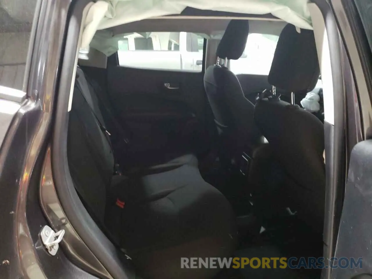12 Photograph of a damaged car 3C4NJCAB9LT144349 JEEP COMPASS 2020