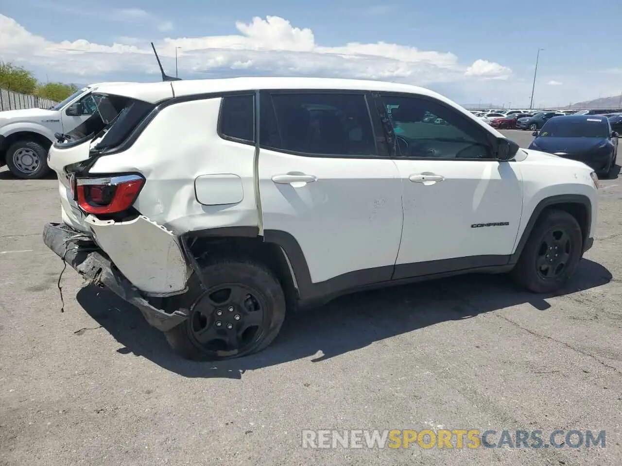 3 Photograph of a damaged car 3C4NJCAB9LT147655 JEEP COMPASS 2020