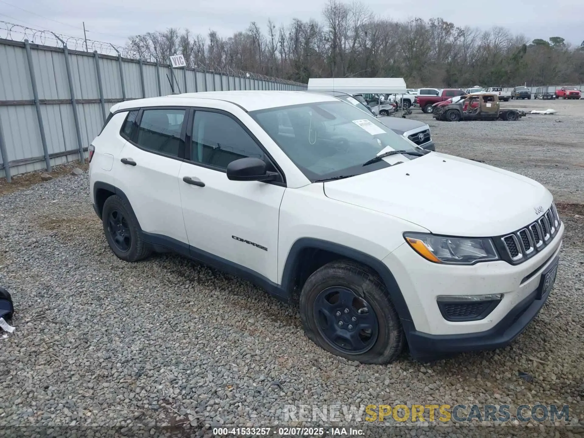 1 Photograph of a damaged car 3C4NJCAB9LT218479 JEEP COMPASS 2020