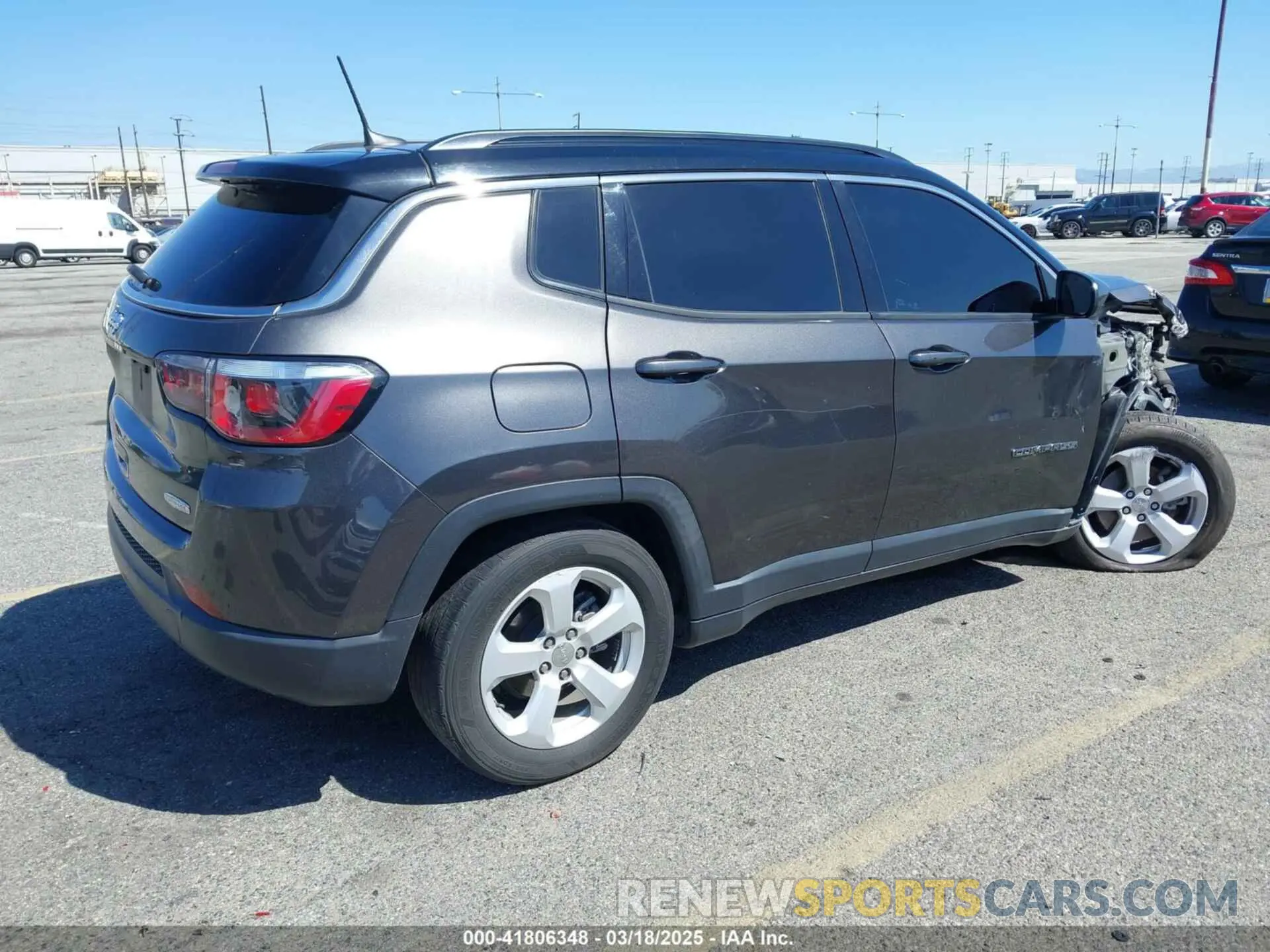 4 Photograph of a damaged car 3C4NJCBB0LT134047 JEEP COMPASS 2020