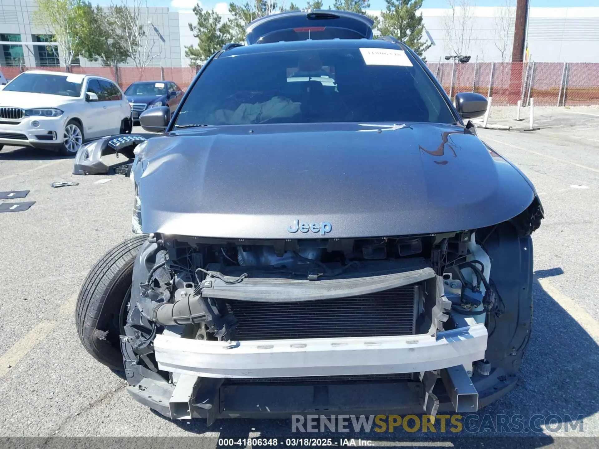 6 Photograph of a damaged car 3C4NJCBB0LT134047 JEEP COMPASS 2020