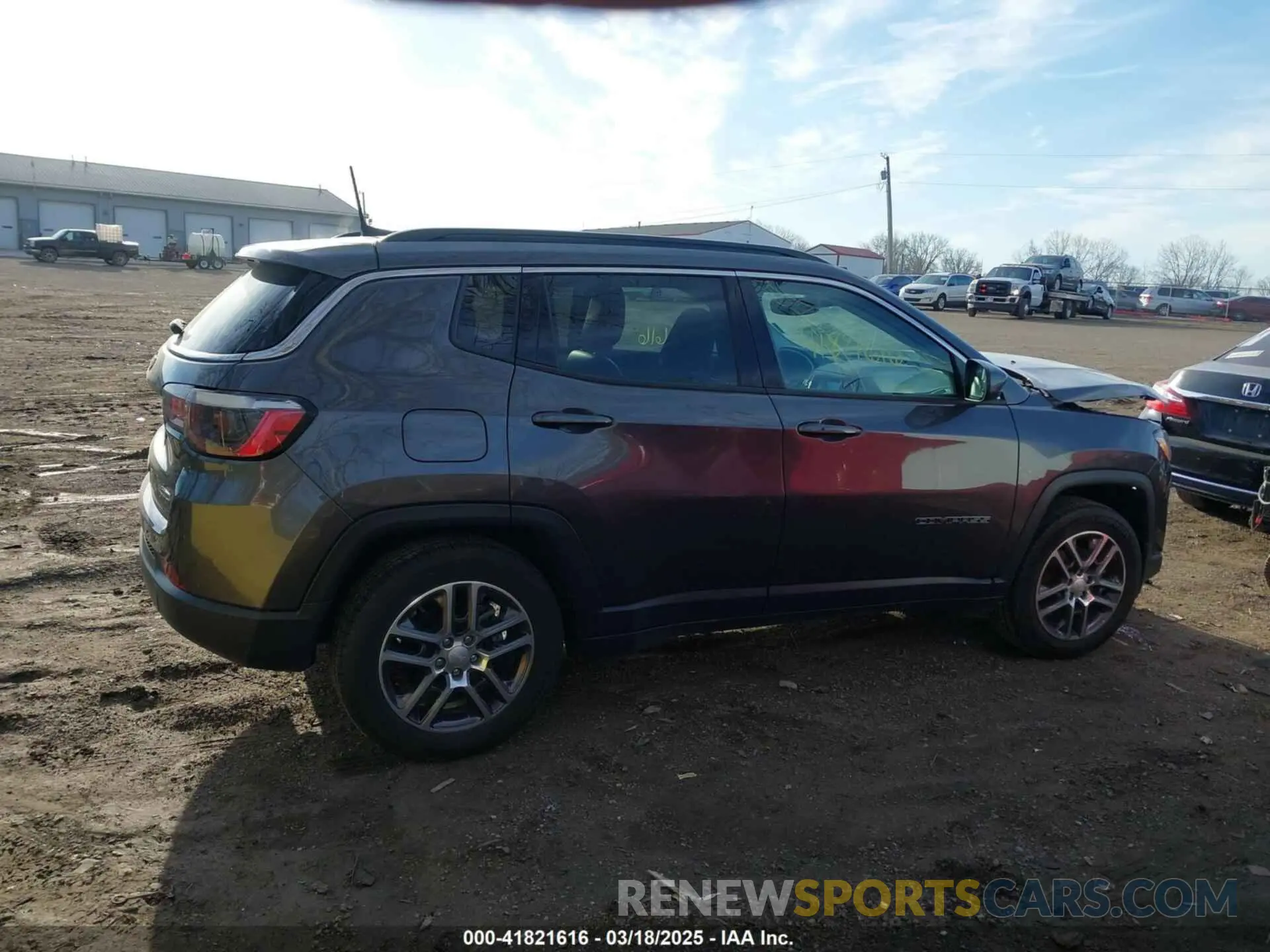 13 Photograph of a damaged car 3C4NJCBB0LT247013 JEEP COMPASS 2020