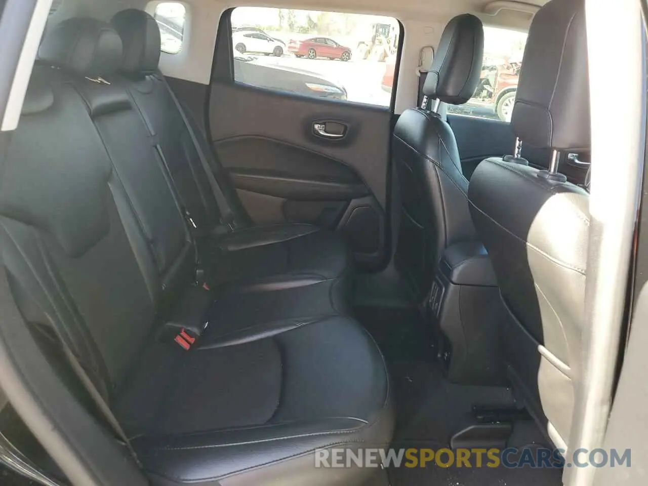 11 Photograph of a damaged car 3C4NJCBB1LT236568 JEEP COMPASS 2020