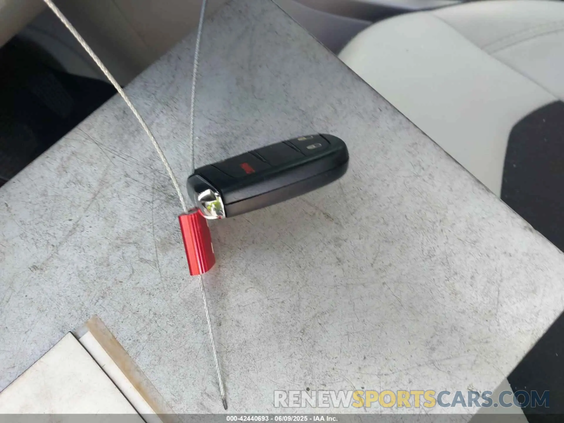 11 Photograph of a damaged car 3C4NJCBB2LT154879 JEEP COMPASS 2020