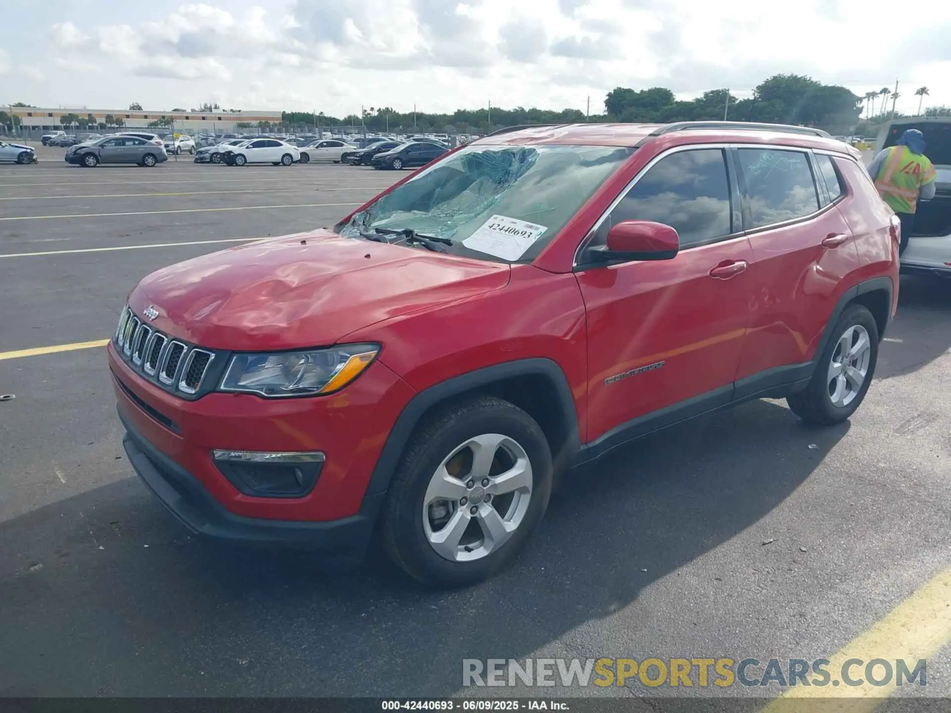 2 Photograph of a damaged car 3C4NJCBB2LT154879 JEEP COMPASS 2020