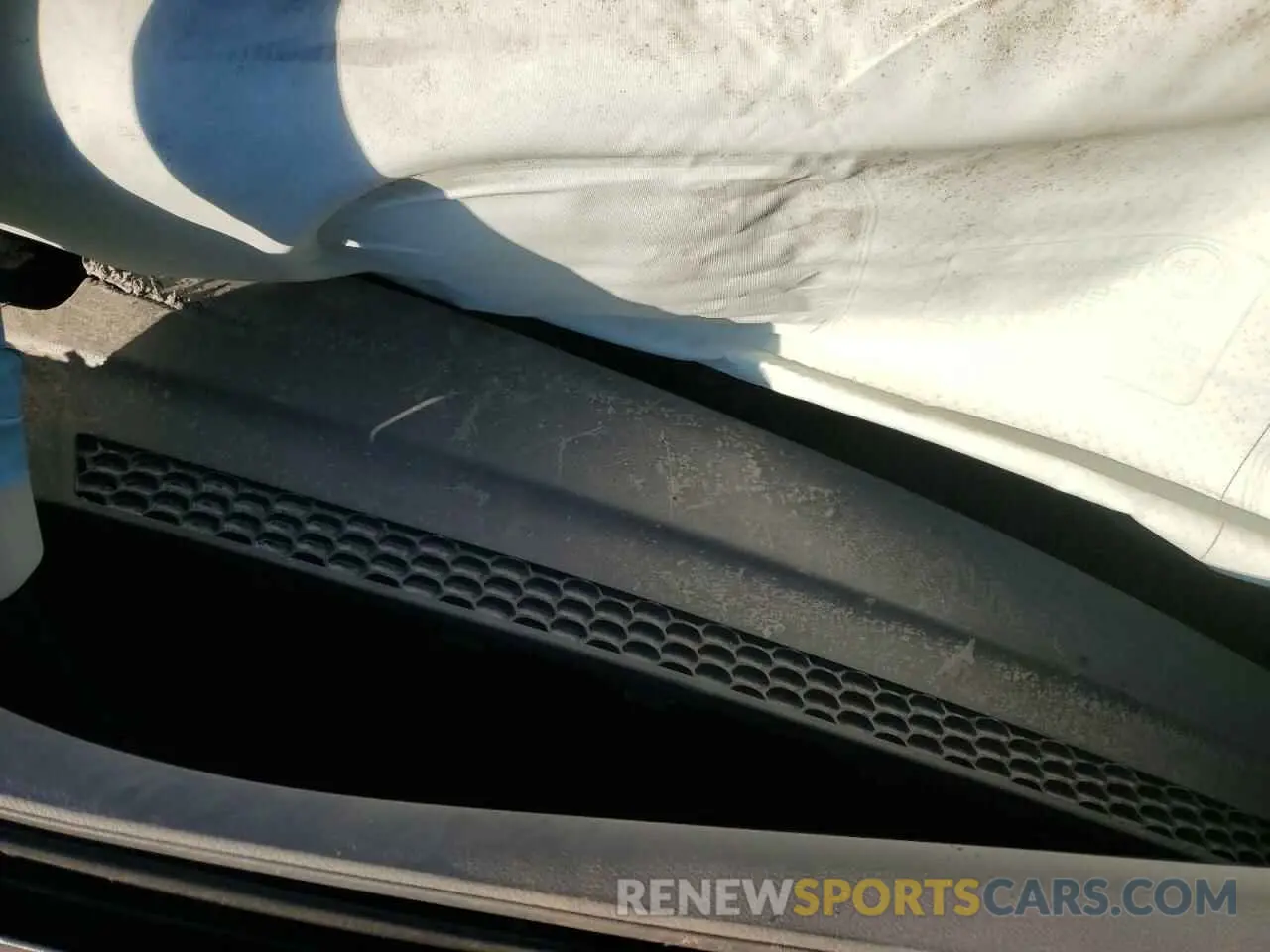 10 Photograph of a damaged car 3C4NJCBB2LT169561 JEEP COMPASS 2020
