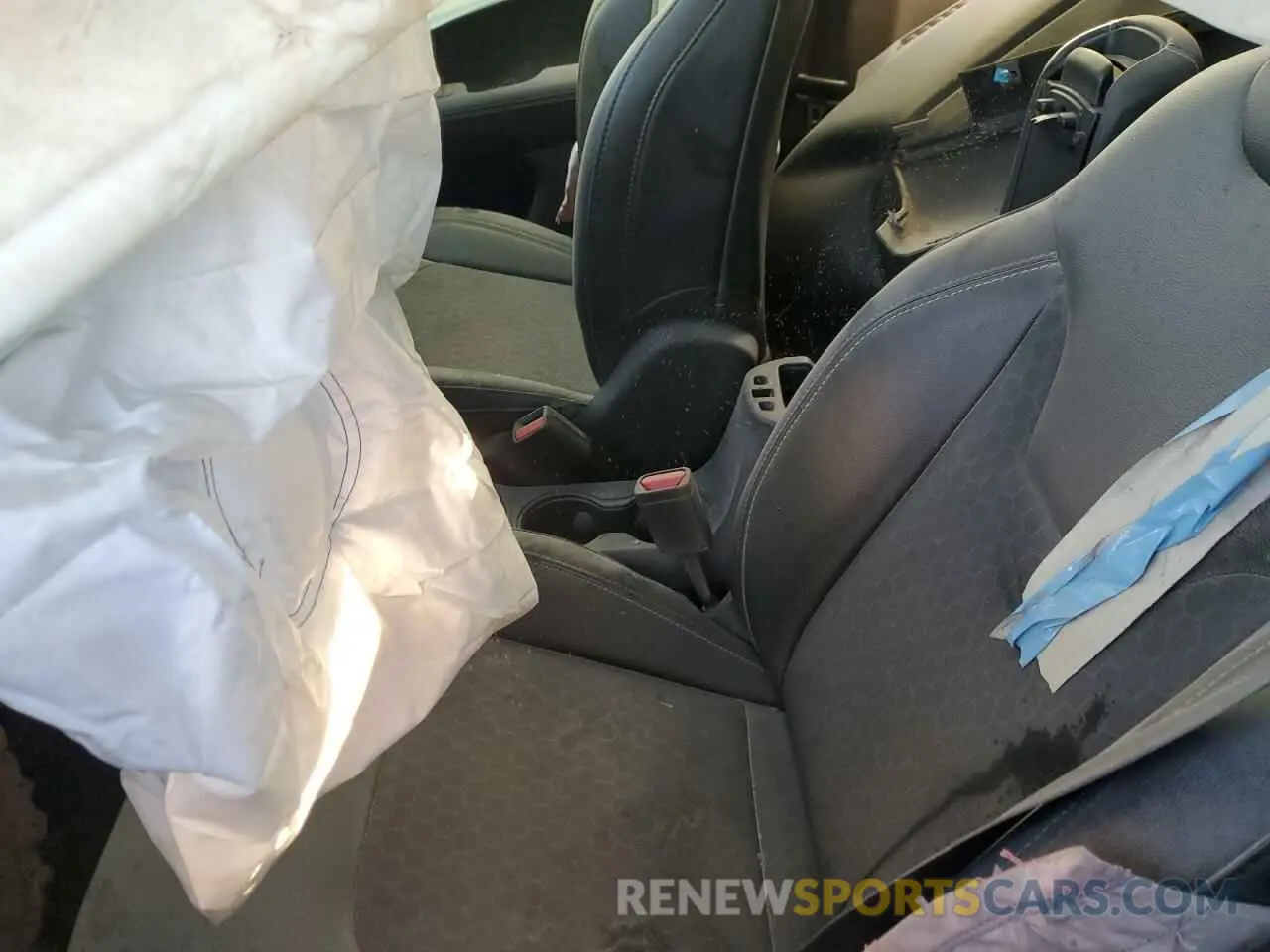 8 Photograph of a damaged car 3C4NJCBB2LT169561 JEEP COMPASS 2020