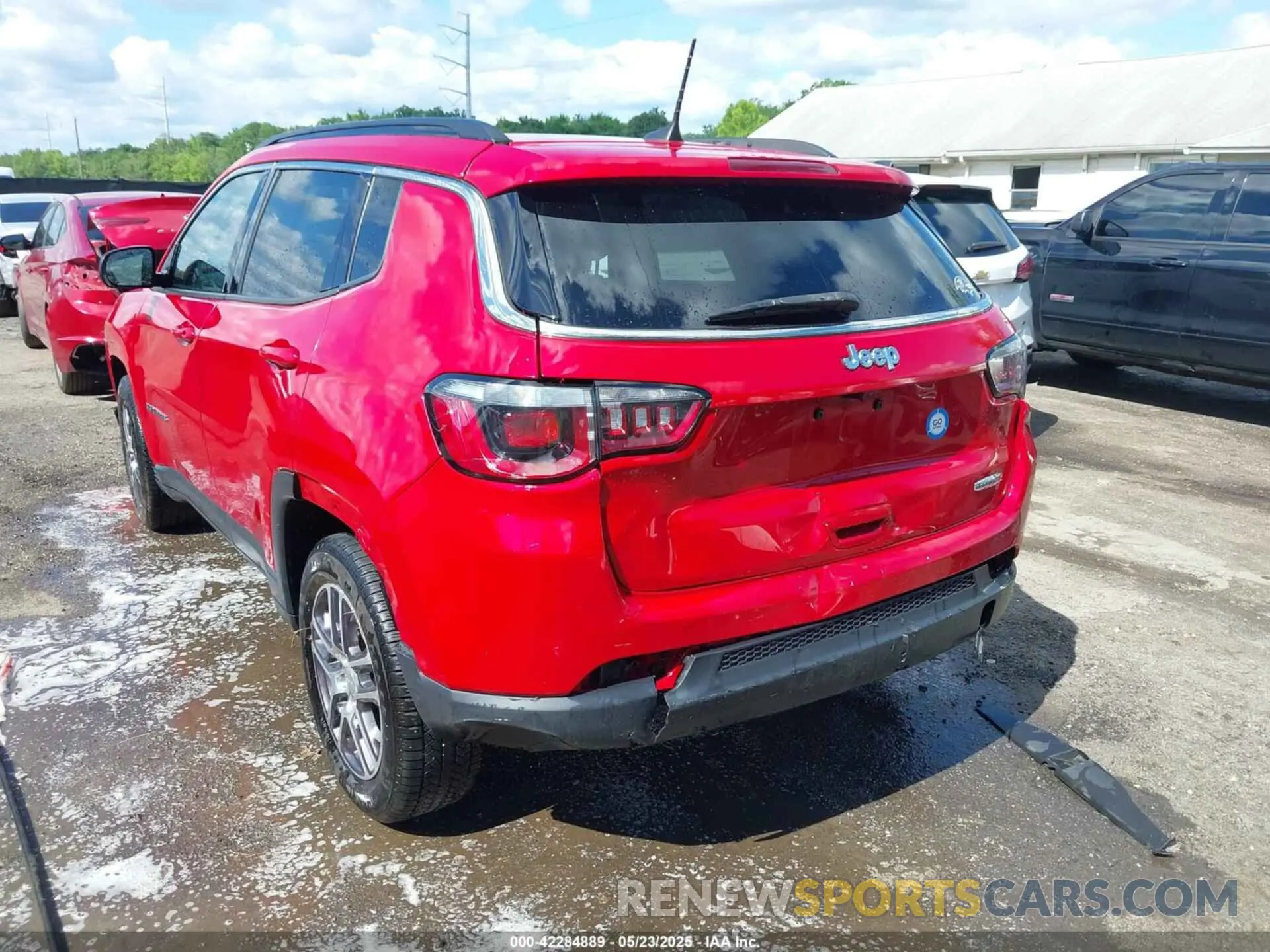 6 Photograph of a damaged car 3C4NJCBB2LT205894 JEEP COMPASS 2020