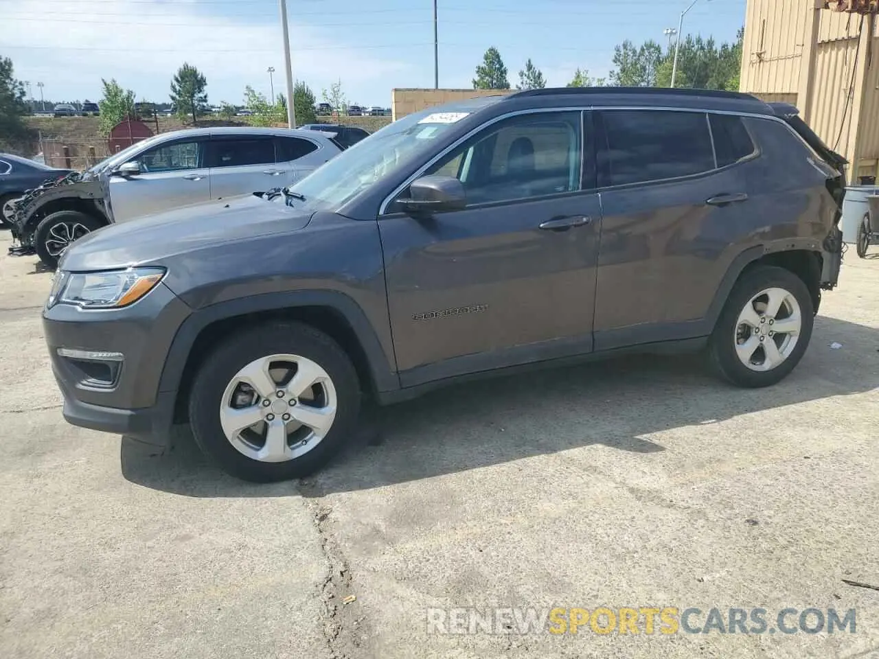 1 Photograph of a damaged car 3C4NJCBB2LT247031 JEEP COMPASS 2020