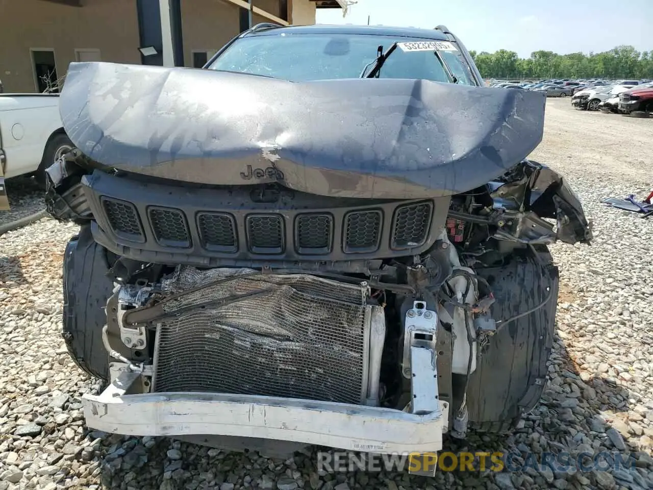 5 Photograph of a damaged car 3C4NJCBB3LT229797 JEEP COMPASS 2020