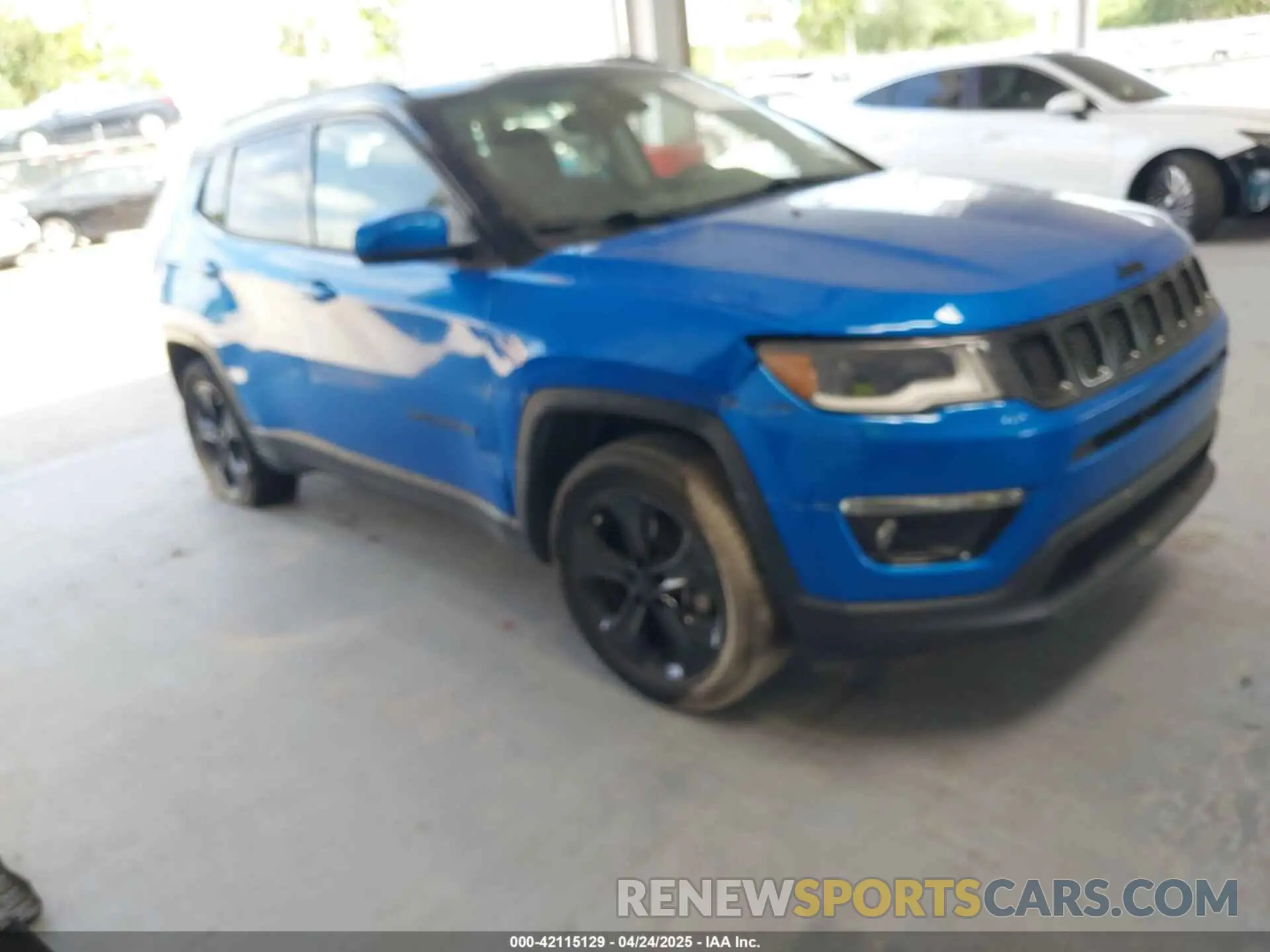 1 Photograph of a damaged car 3C4NJCBB3LT257440 JEEP COMPASS 2020