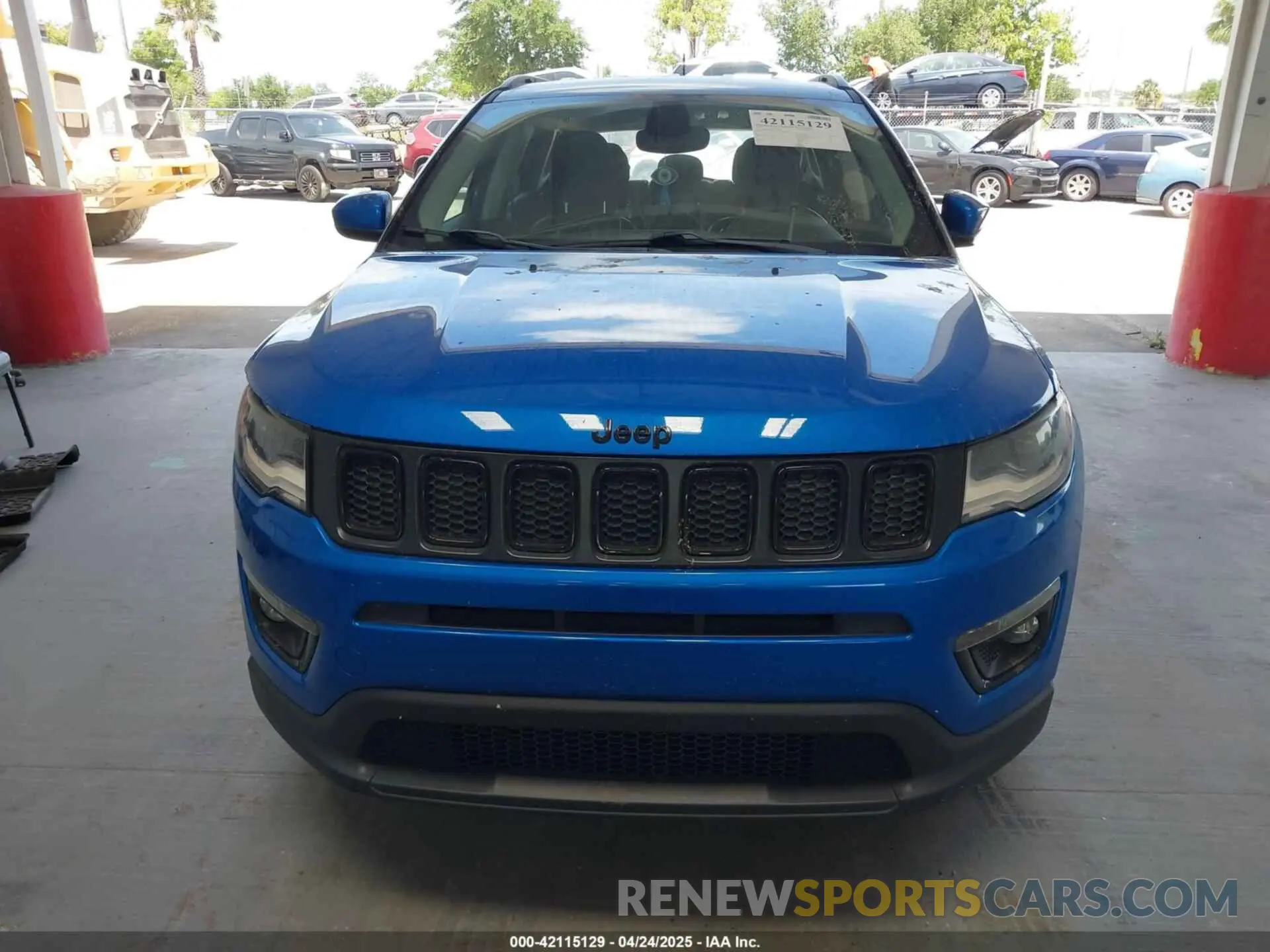 12 Photograph of a damaged car 3C4NJCBB3LT257440 JEEP COMPASS 2020