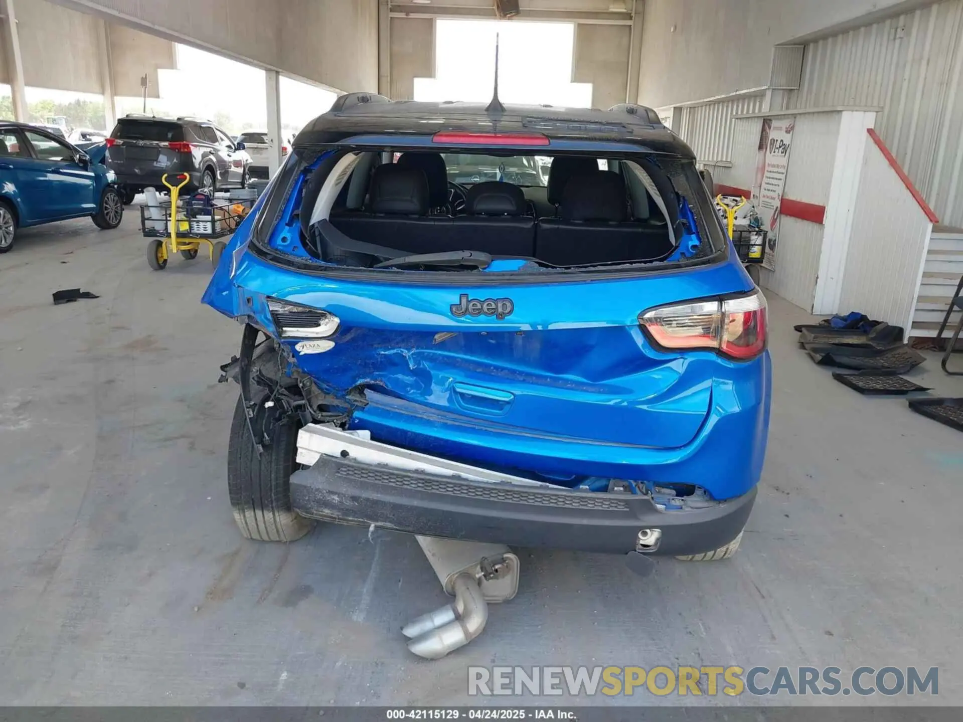 16 Photograph of a damaged car 3C4NJCBB3LT257440 JEEP COMPASS 2020