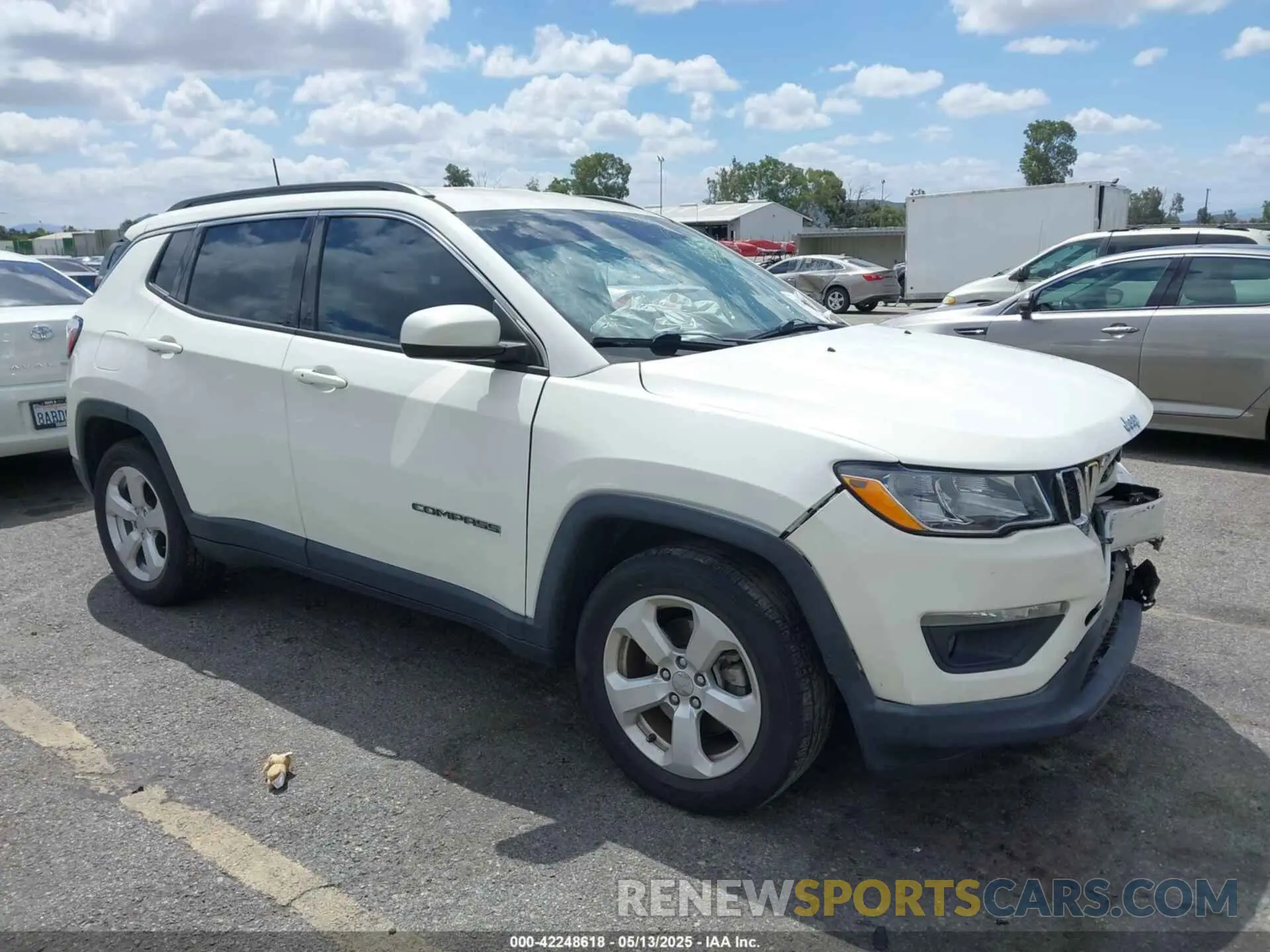 1 Photograph of a damaged car 3C4NJCBB4LT141695 JEEP COMPASS 2020