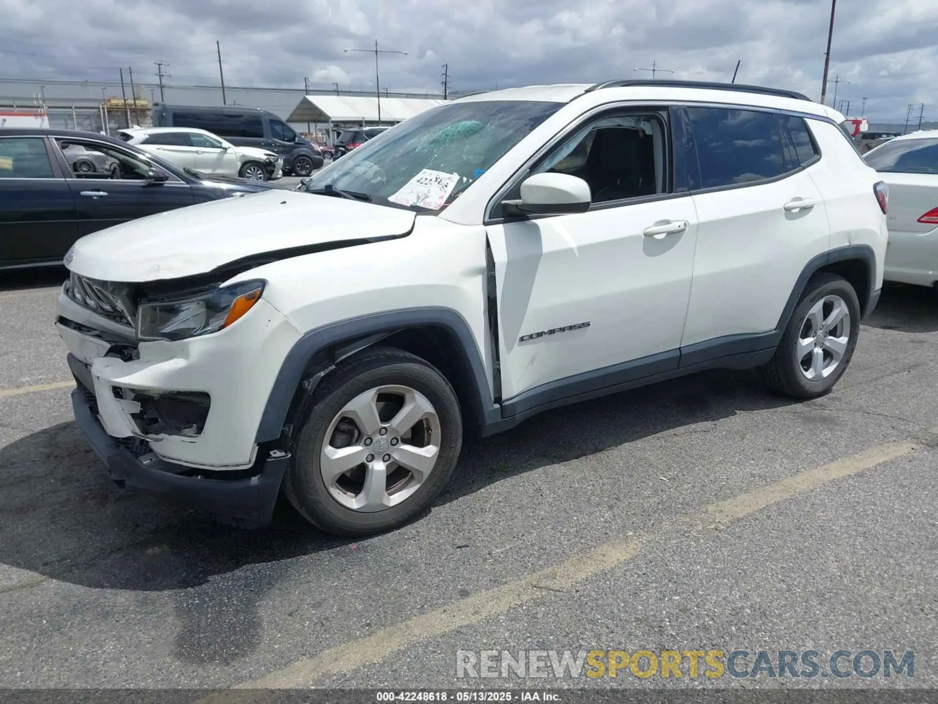 2 Photograph of a damaged car 3C4NJCBB4LT141695 JEEP COMPASS 2020