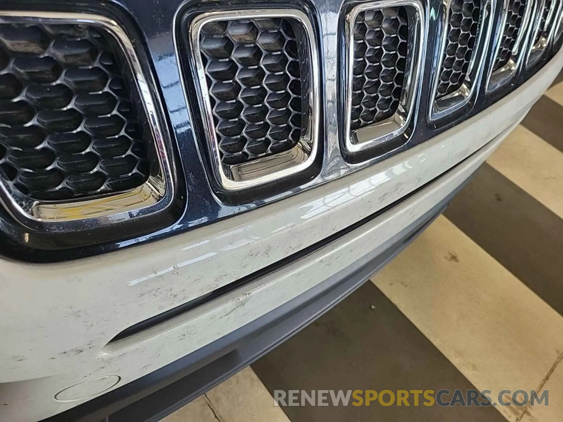 1 Photograph of a damaged car 3C4NJCBB4LT234765 JEEP COMPASS 2020