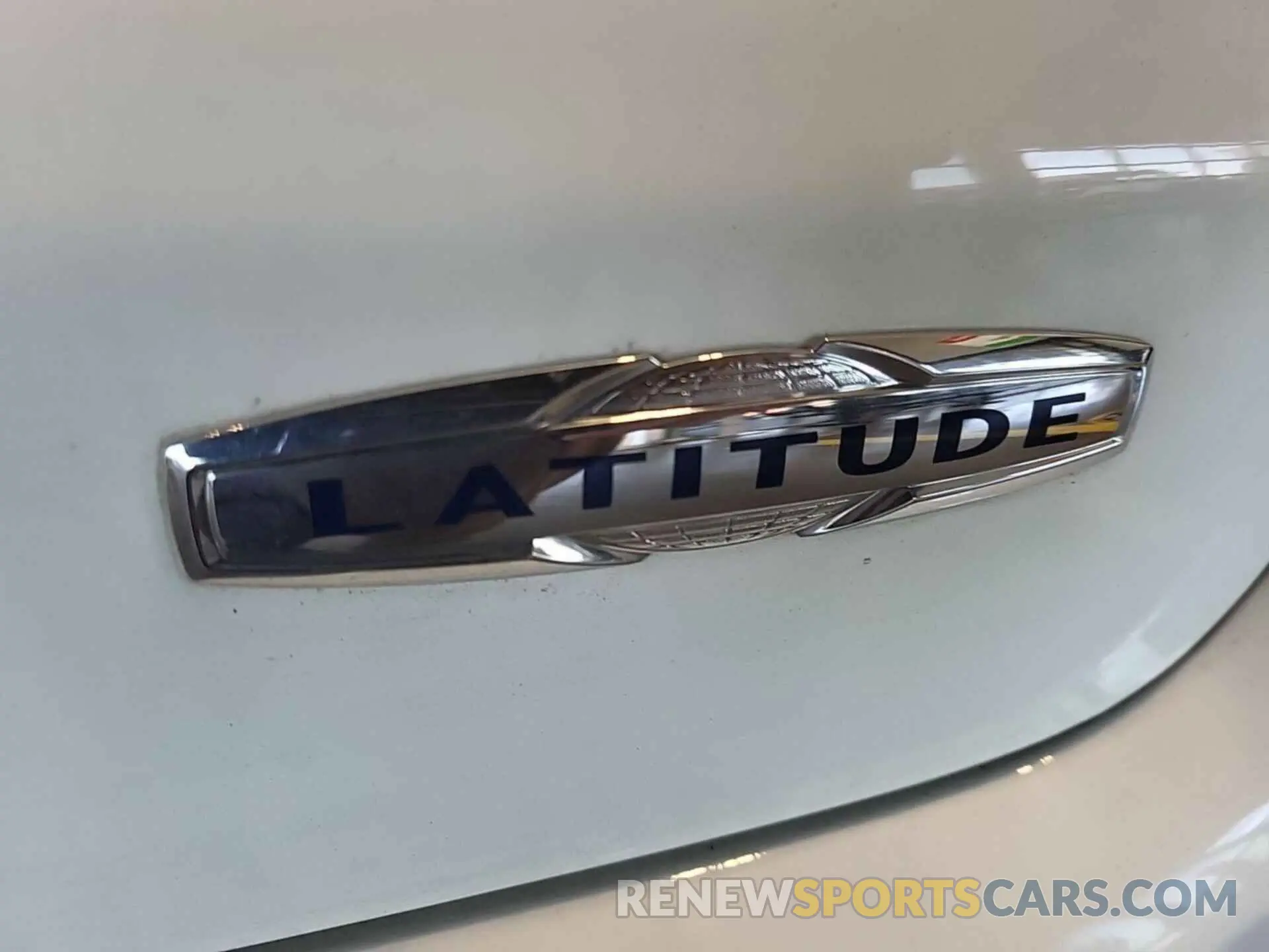 14 Photograph of a damaged car 3C4NJCBB4LT234765 JEEP COMPASS 2020