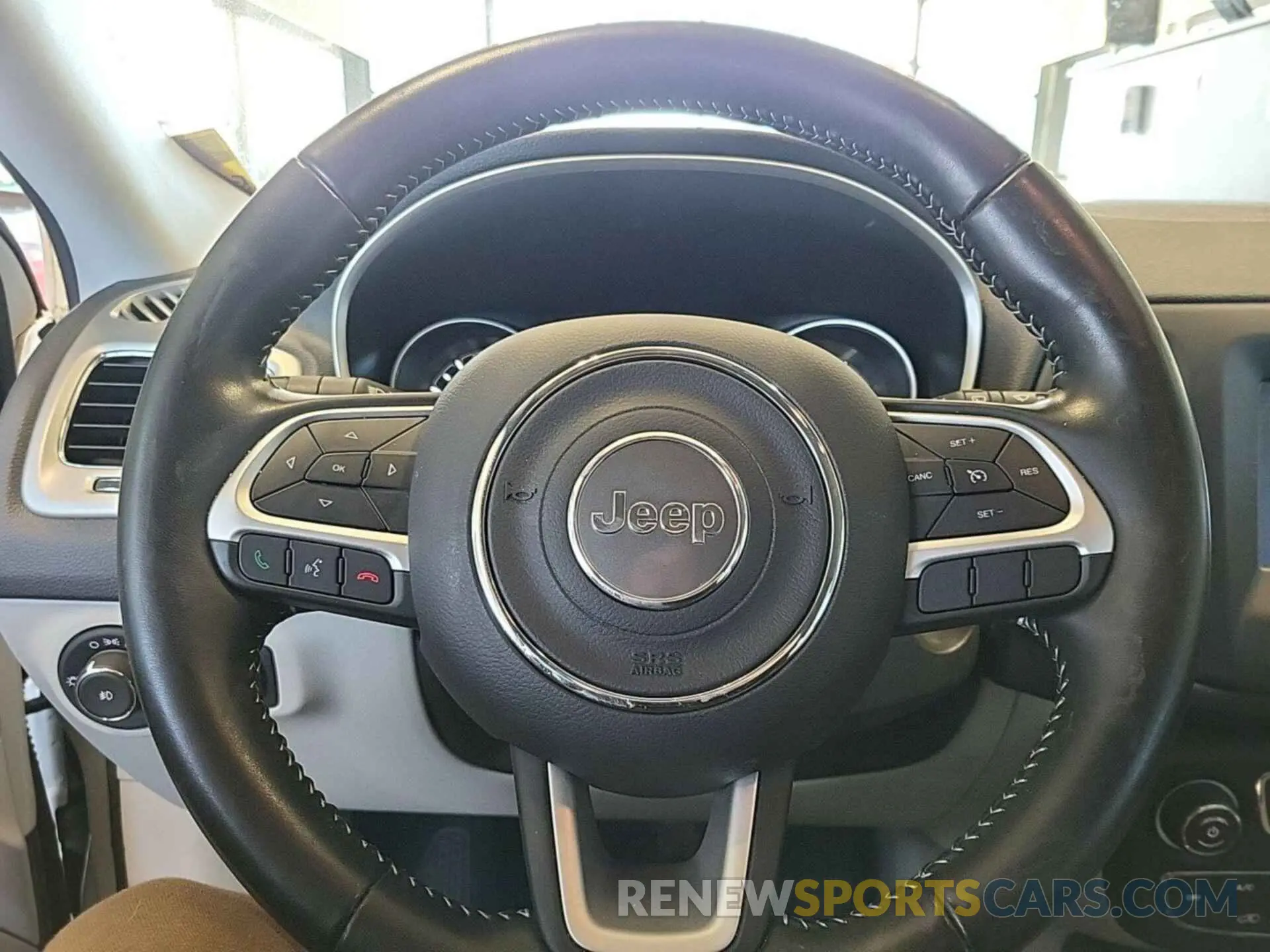 25 Photograph of a damaged car 3C4NJCBB4LT234765 JEEP COMPASS 2020