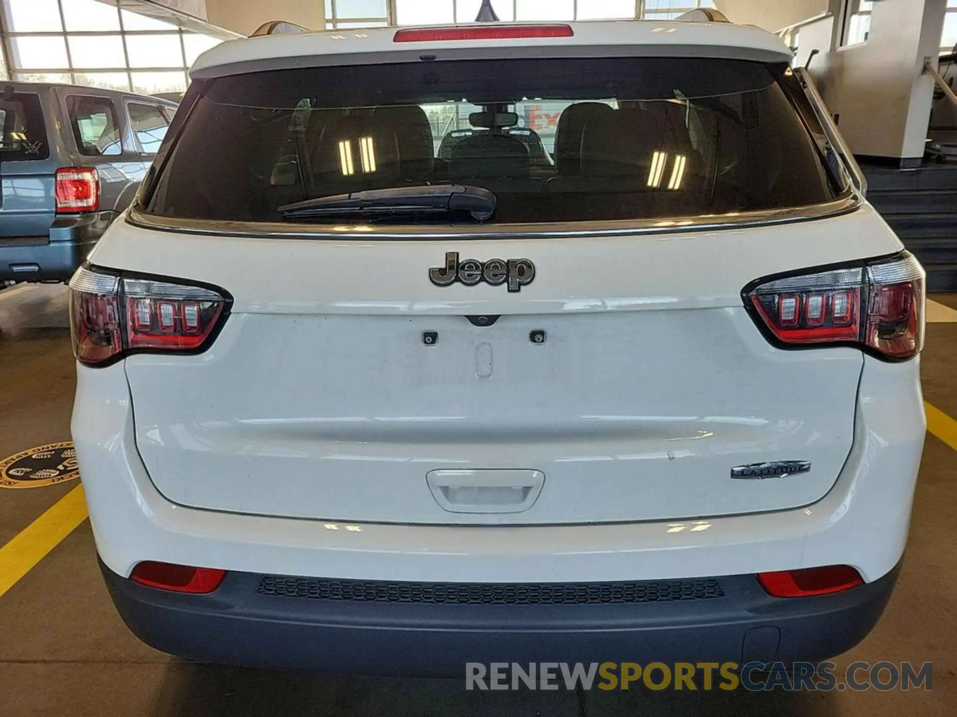 27 Photograph of a damaged car 3C4NJCBB4LT234765 JEEP COMPASS 2020