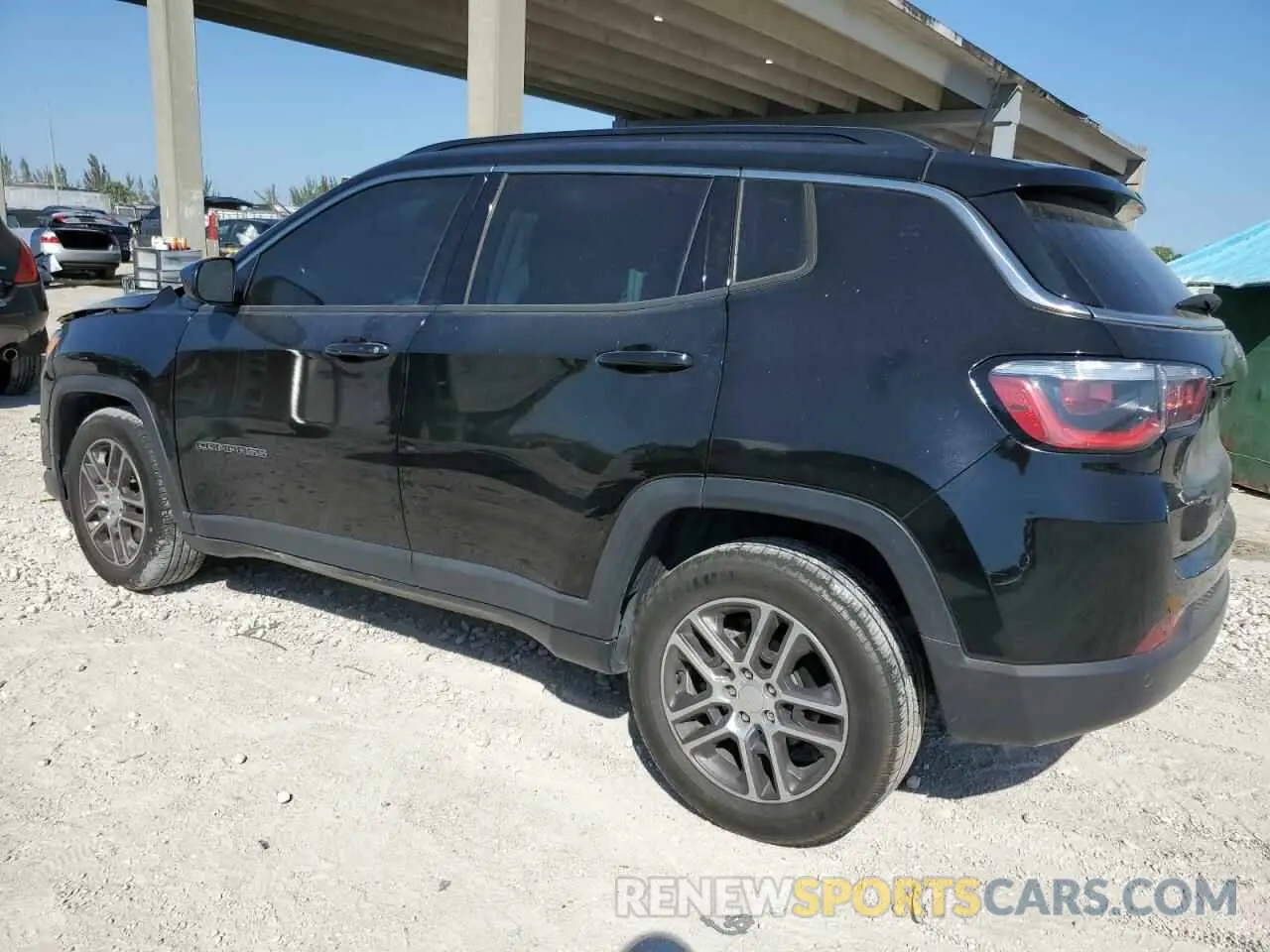 2 Photograph of a damaged car 3C4NJCBB4LT241702 JEEP COMPASS 2020