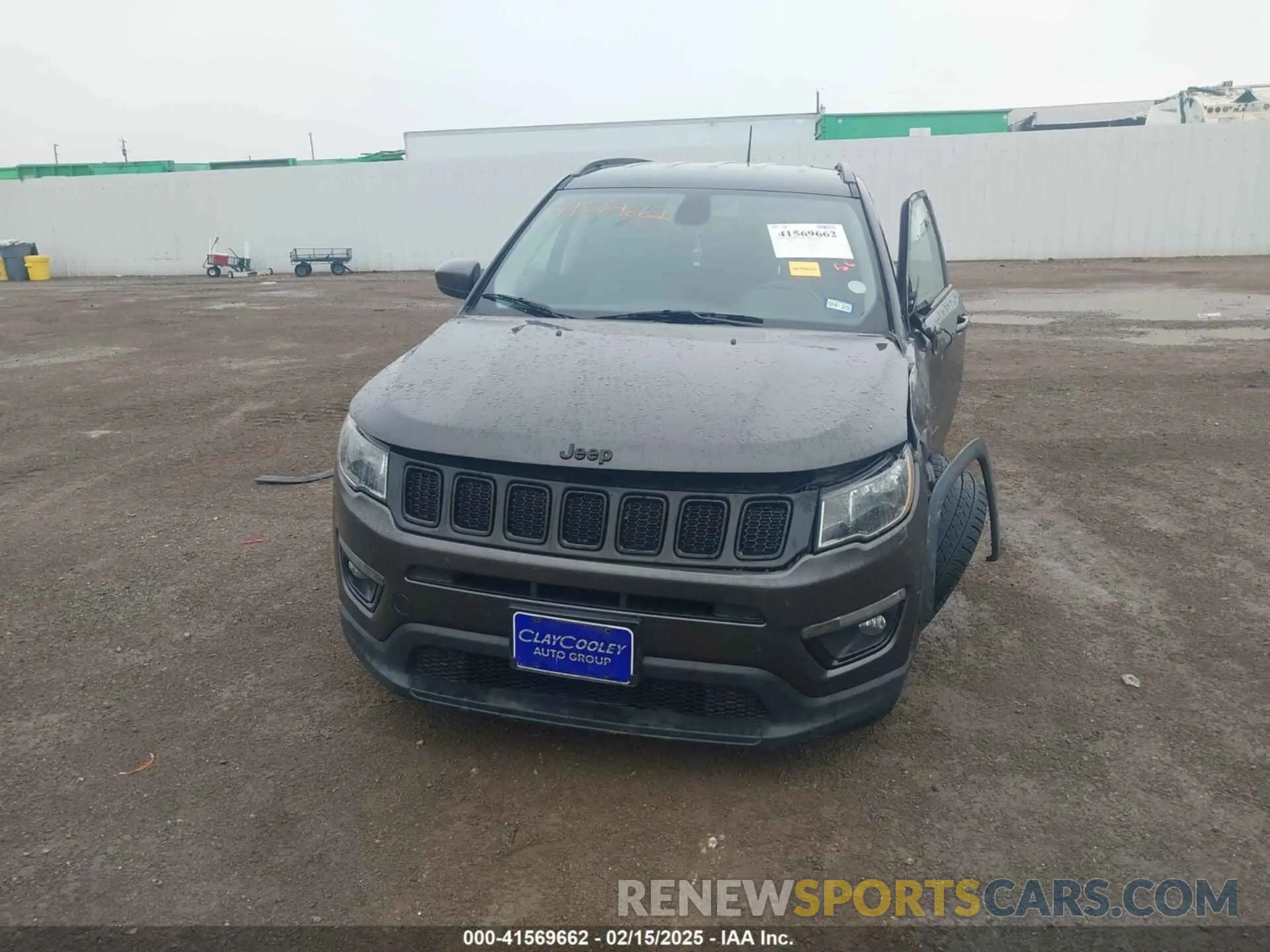 12 Photograph of a damaged car 3C4NJCBB5LT105255 JEEP COMPASS 2020