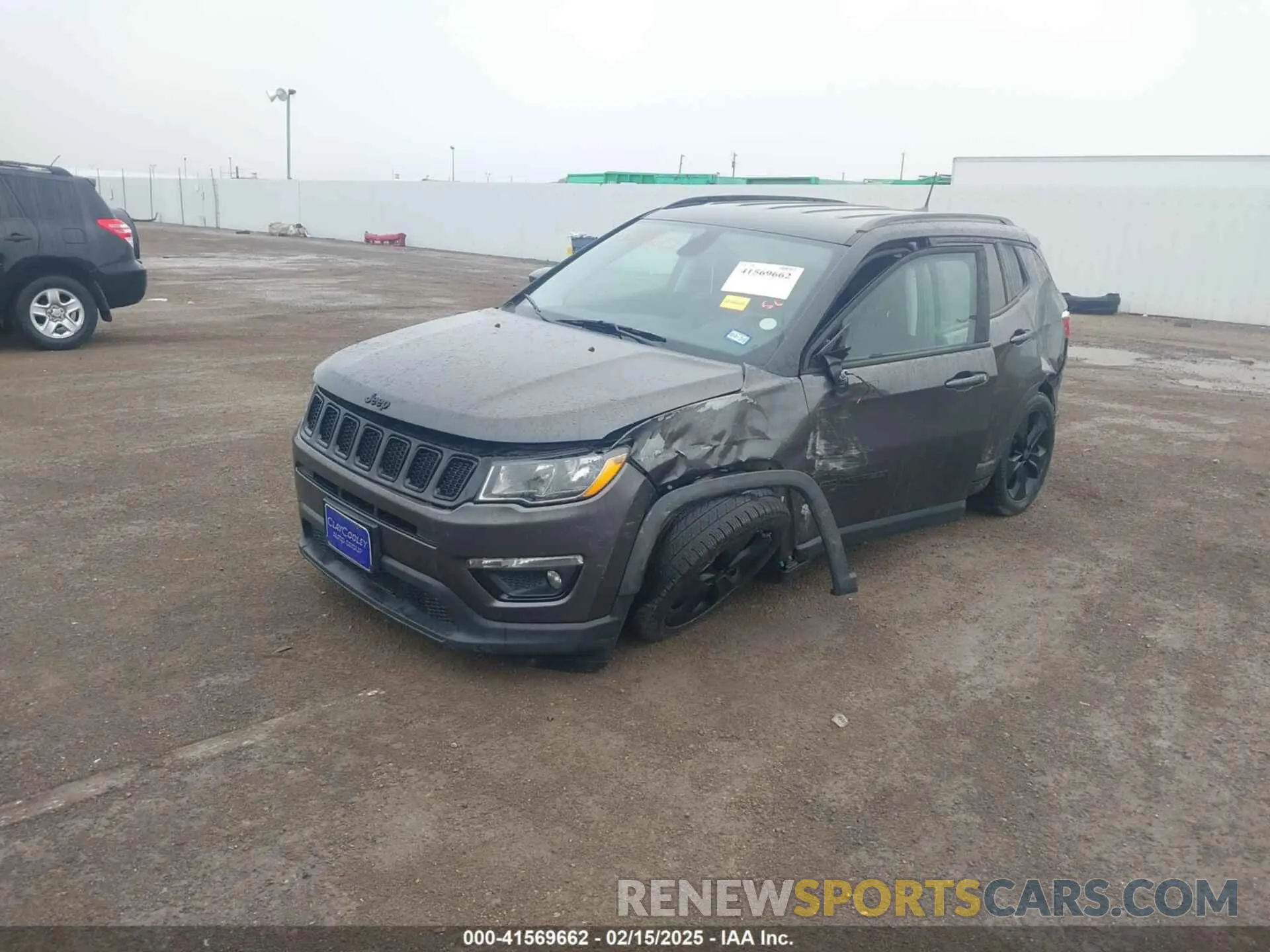 2 Photograph of a damaged car 3C4NJCBB5LT105255 JEEP COMPASS 2020