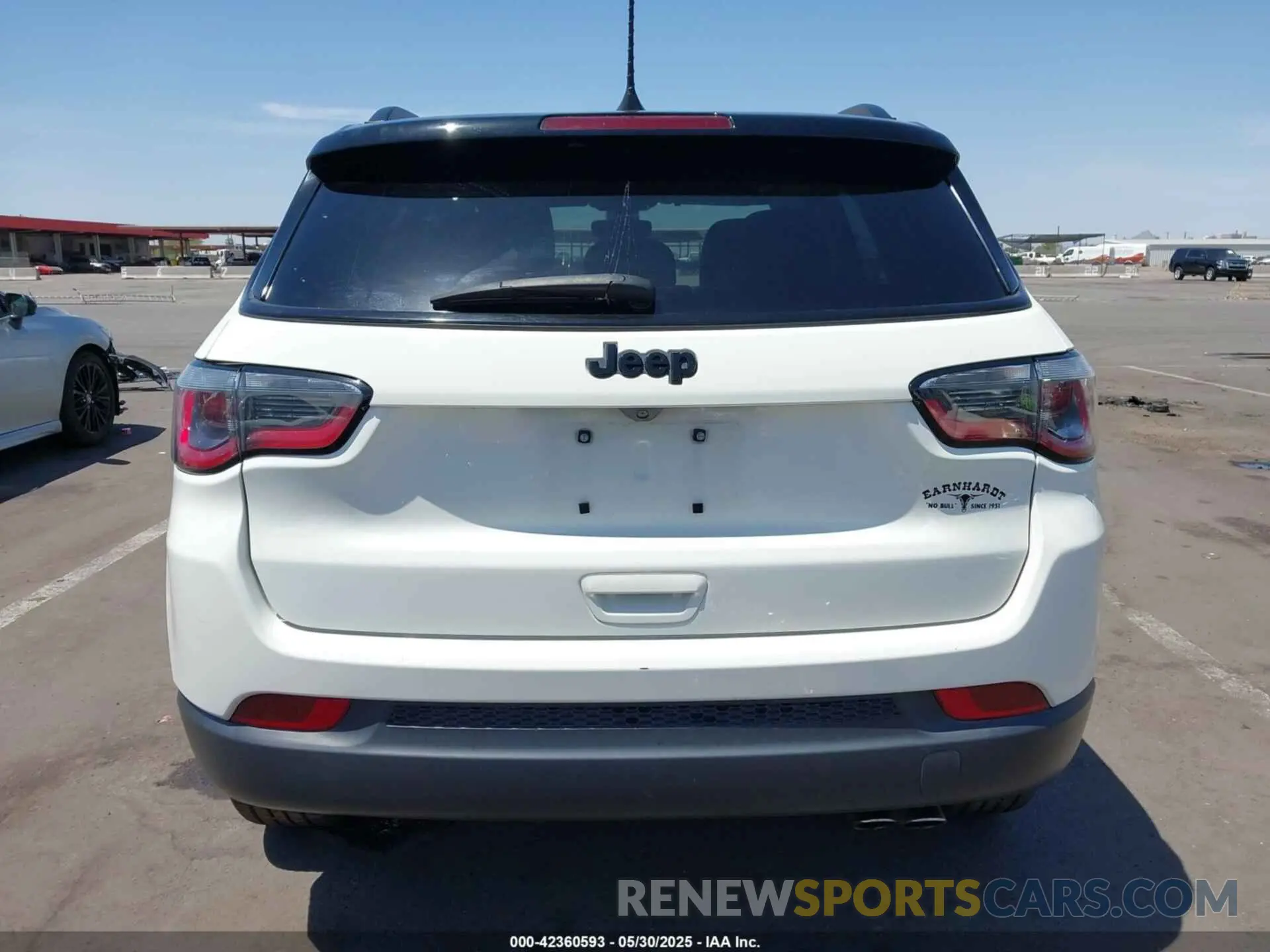 16 Photograph of a damaged car 3C4NJCBB5LT129328 JEEP COMPASS 2020