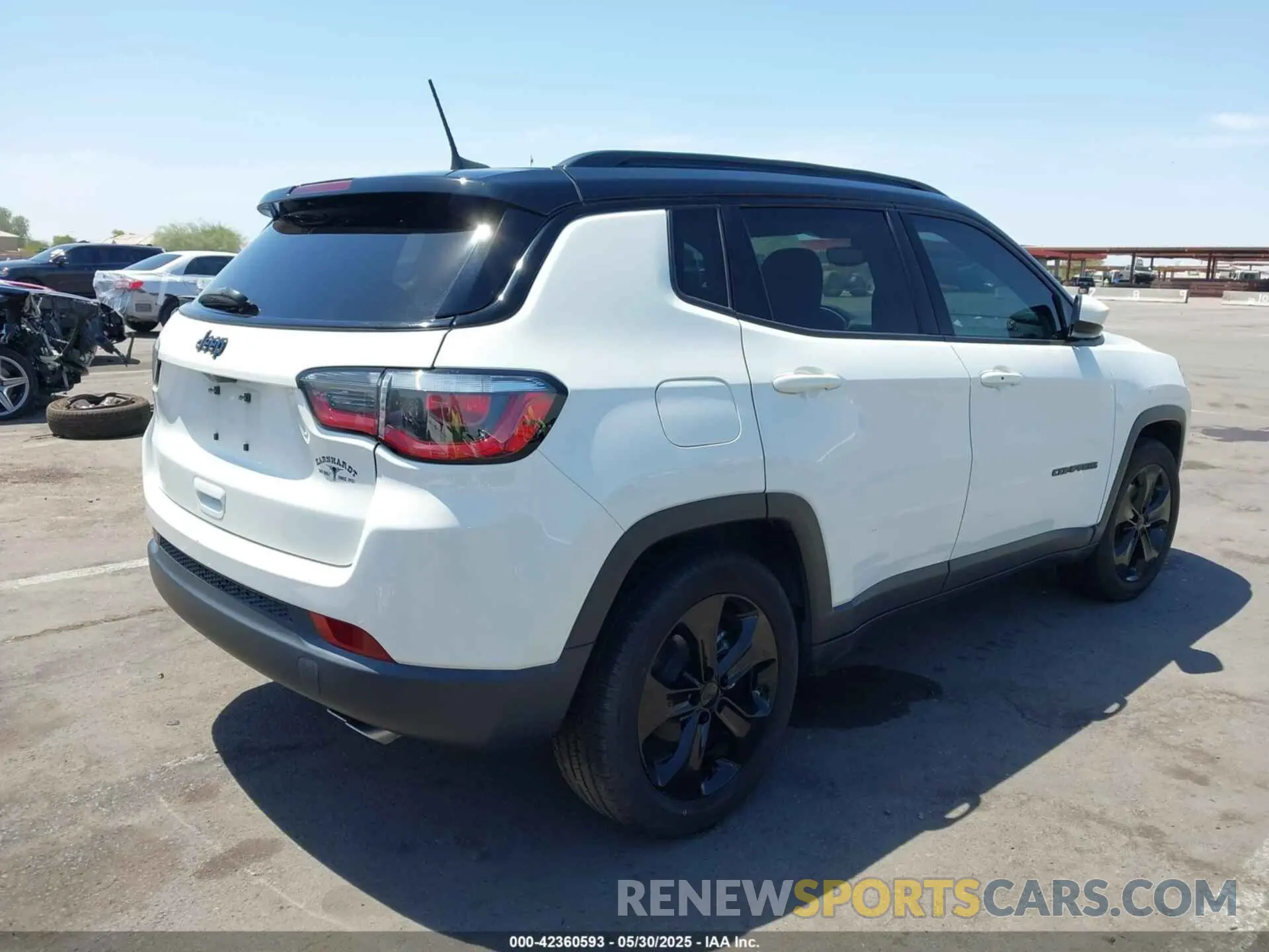 4 Photograph of a damaged car 3C4NJCBB5LT129328 JEEP COMPASS 2020