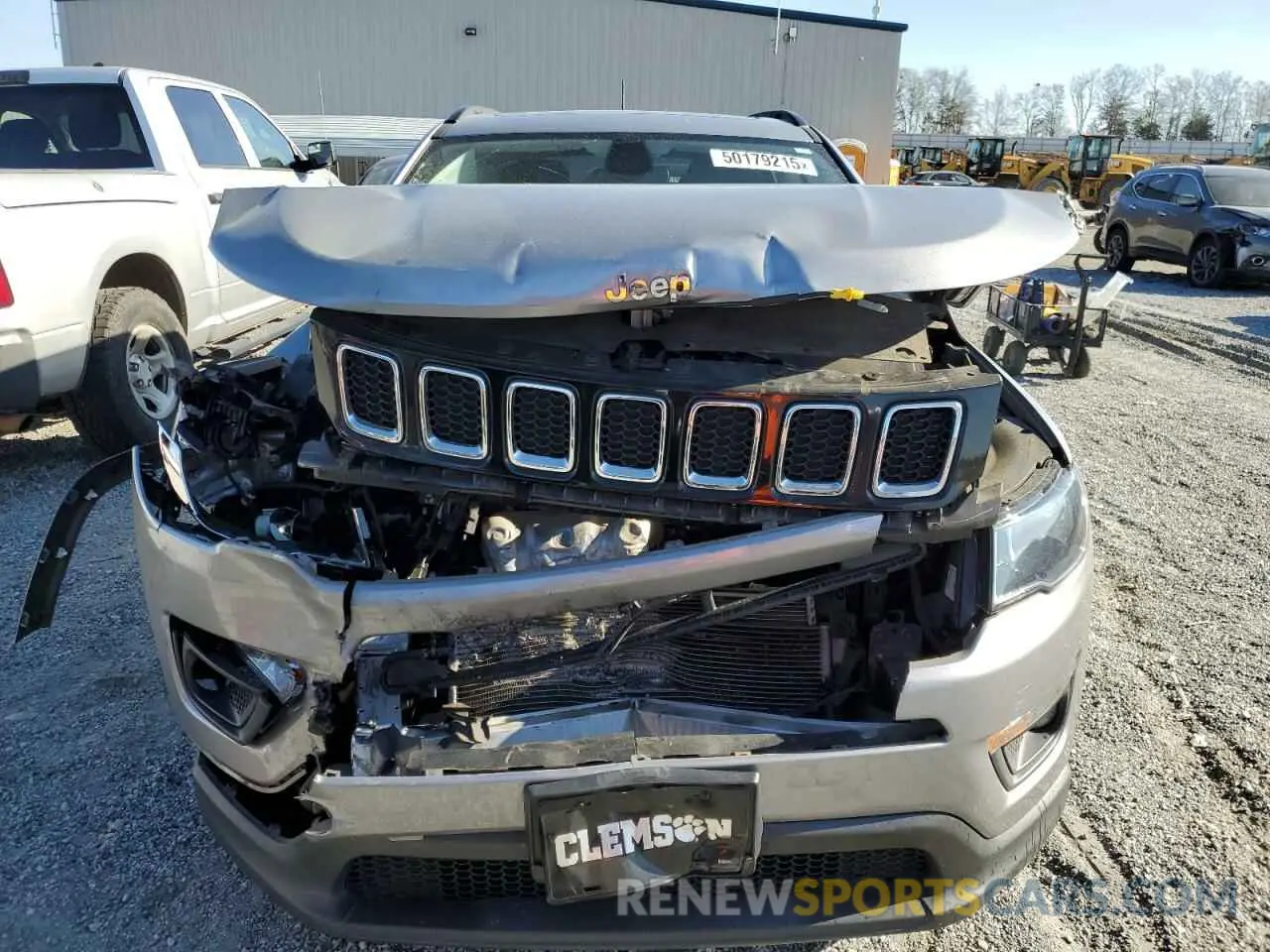 5 Photograph of a damaged car 3C4NJCBB5LT158859 JEEP COMPASS 2020