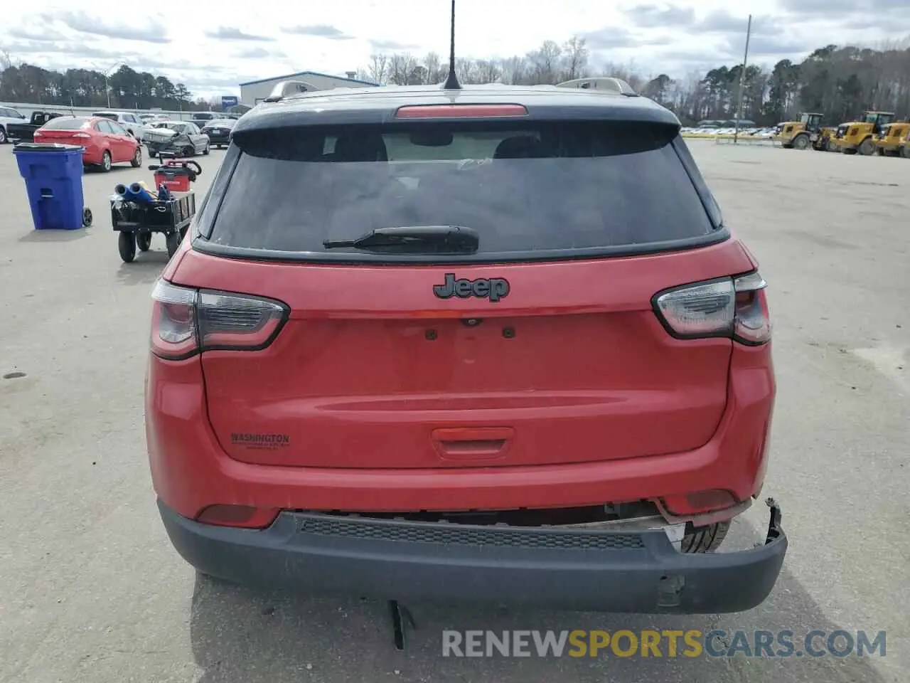 6 Photograph of a damaged car 3C4NJCBB5LT162409 JEEP COMPASS 2020