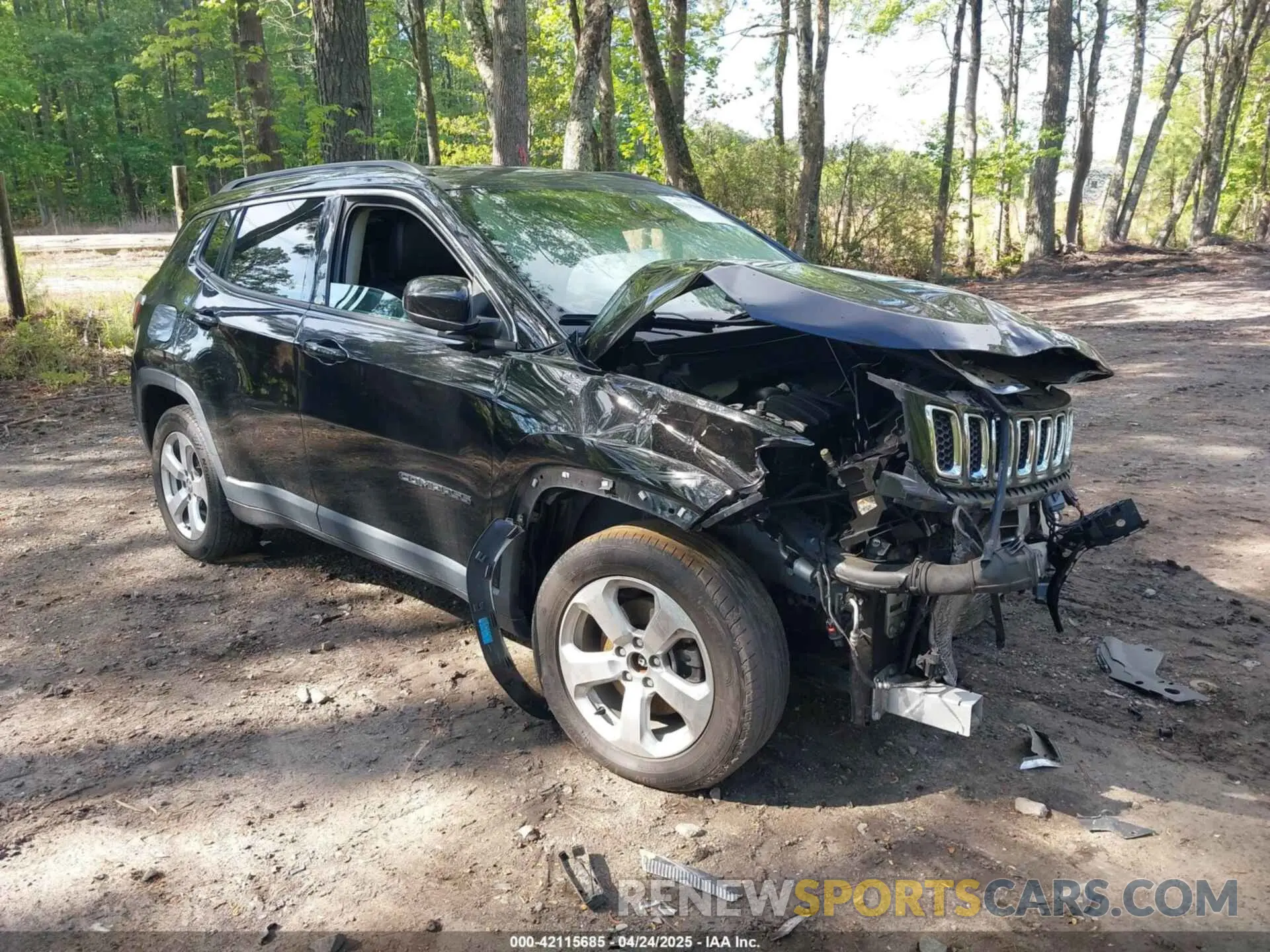 1 Photograph of a damaged car 3C4NJCBB5LT257567 JEEP COMPASS 2020