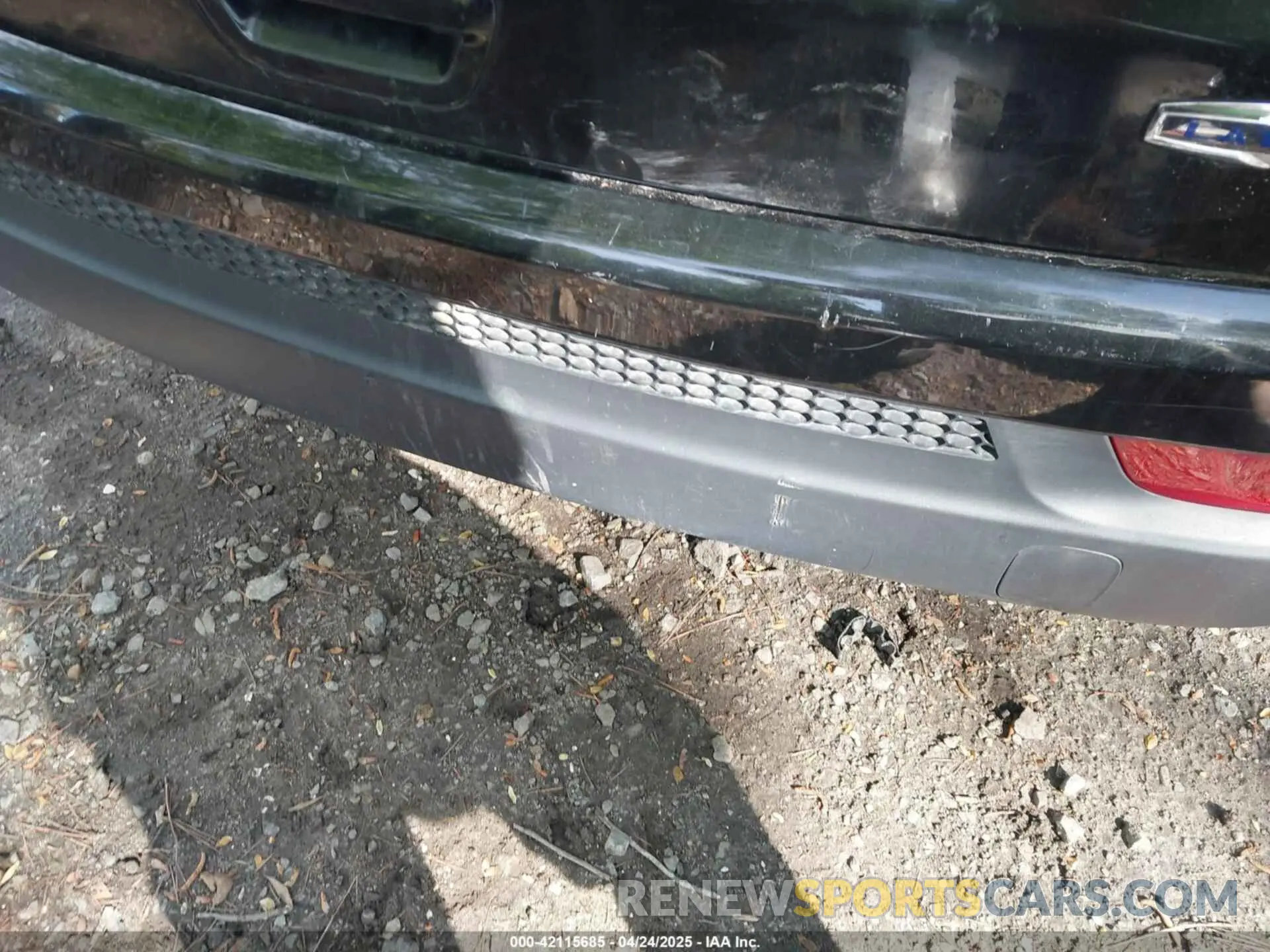 6 Photograph of a damaged car 3C4NJCBB5LT257567 JEEP COMPASS 2020