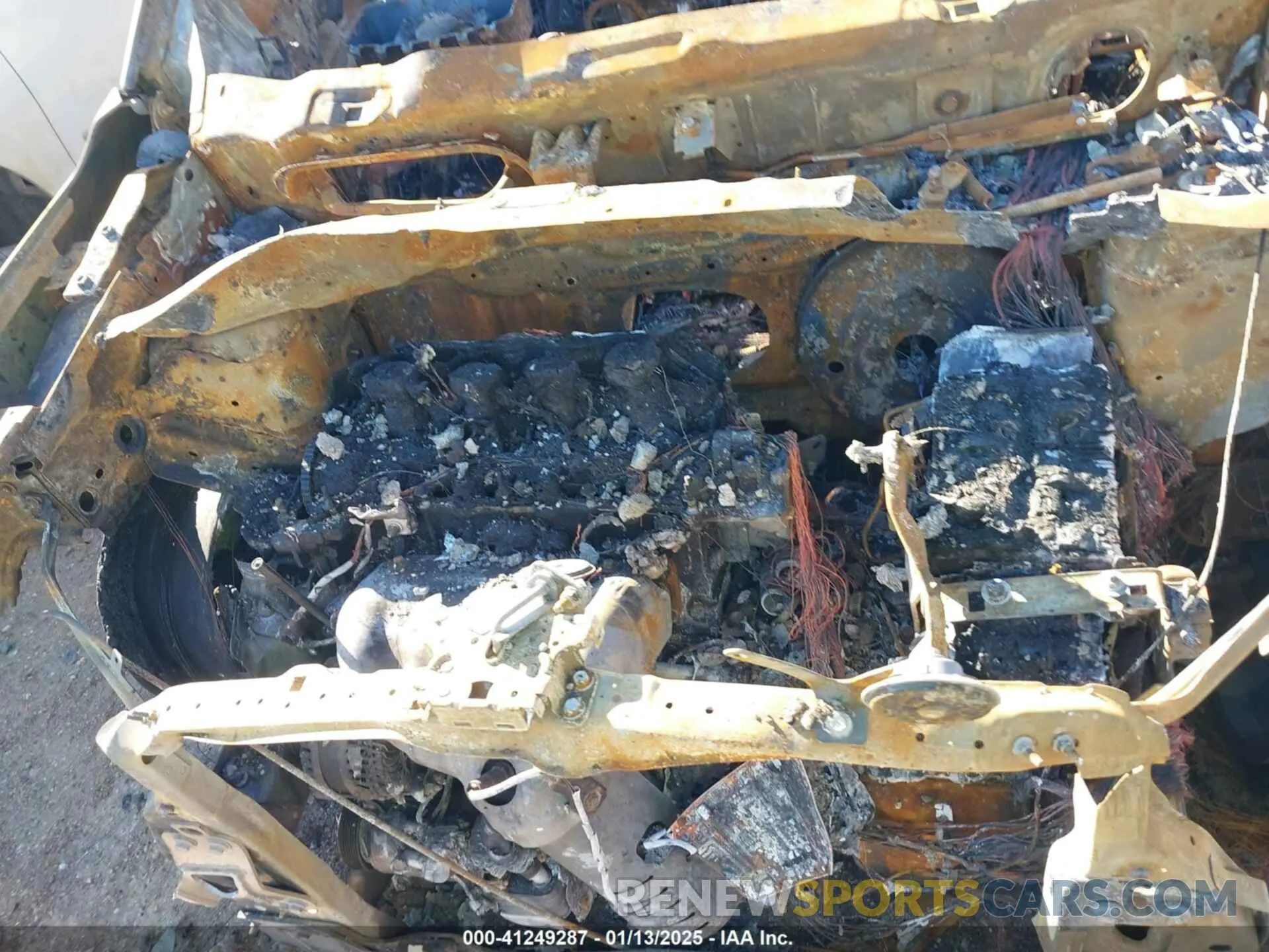 10 Photograph of a damaged car 3C4NJCBB6LT143030 JEEP COMPASS 2020